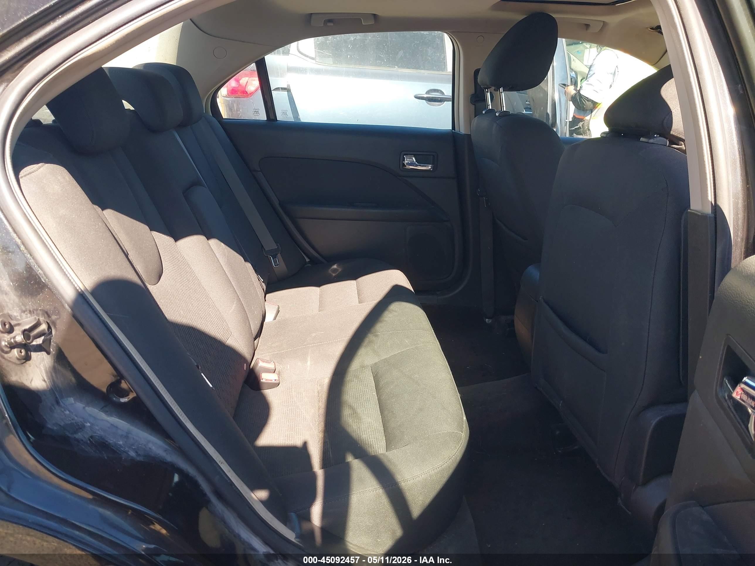 2010 Ford Fusion Se Black vin: 3FAHP0HA1AR101518