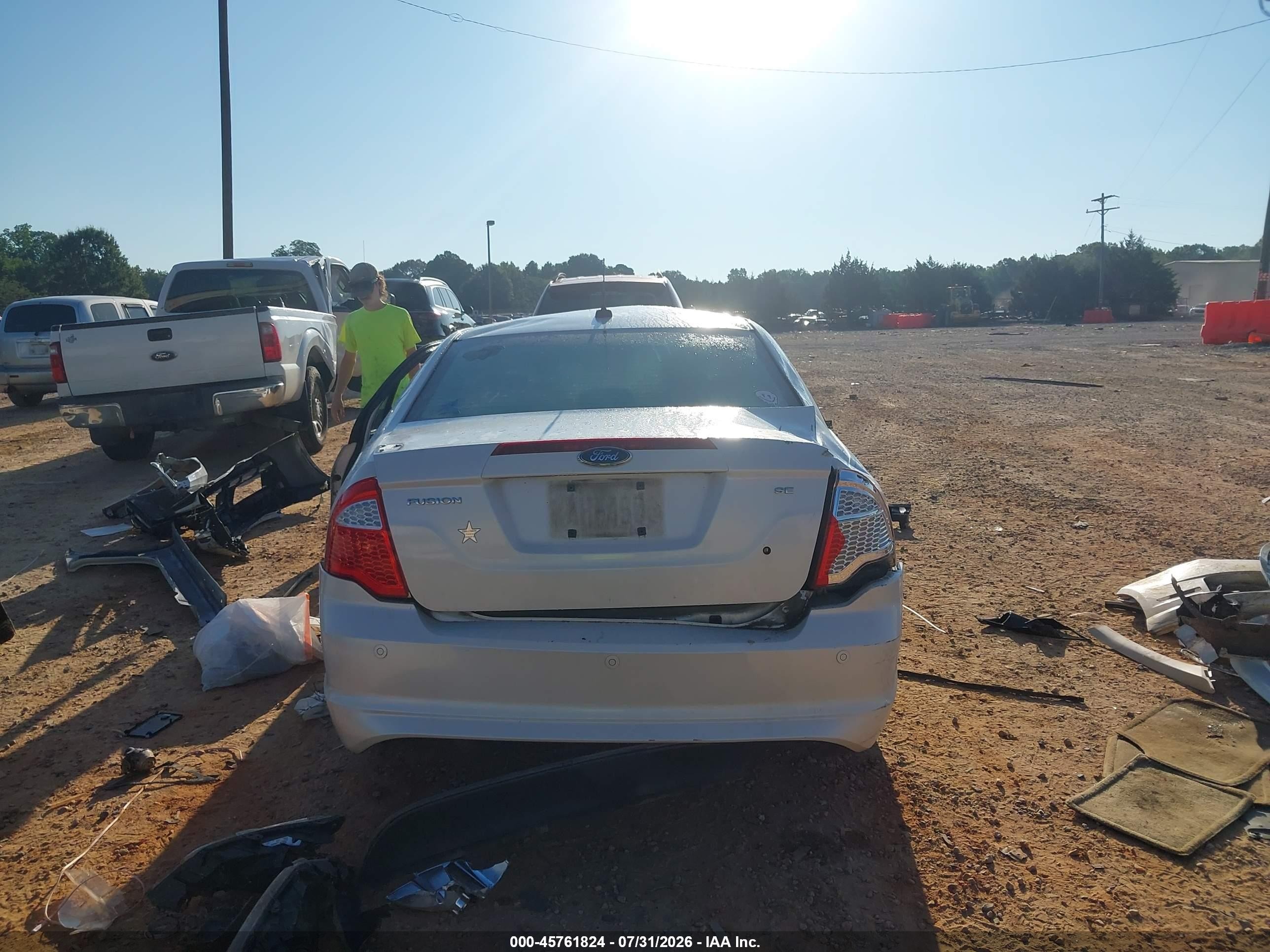 2010 Ford Fusion Se White vin: 3FAHP0HA1AR116164