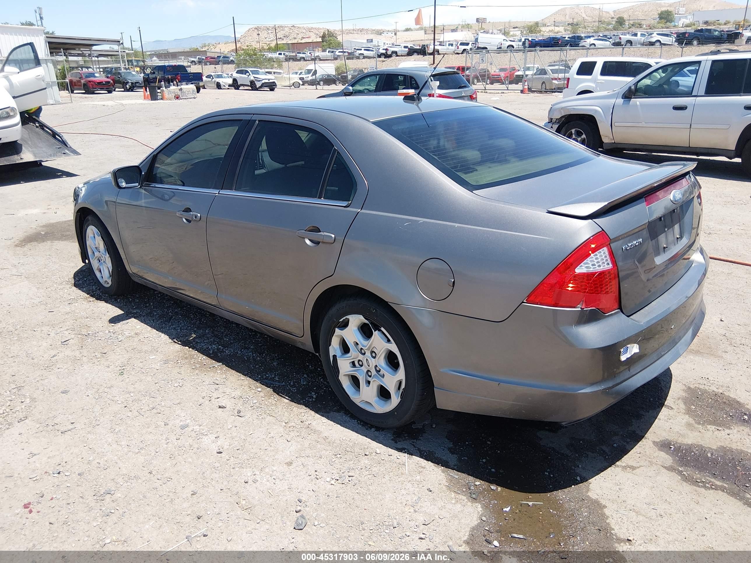 2010 Ford Fusion Se Silver vin: 3FAHP0HA1AR328496