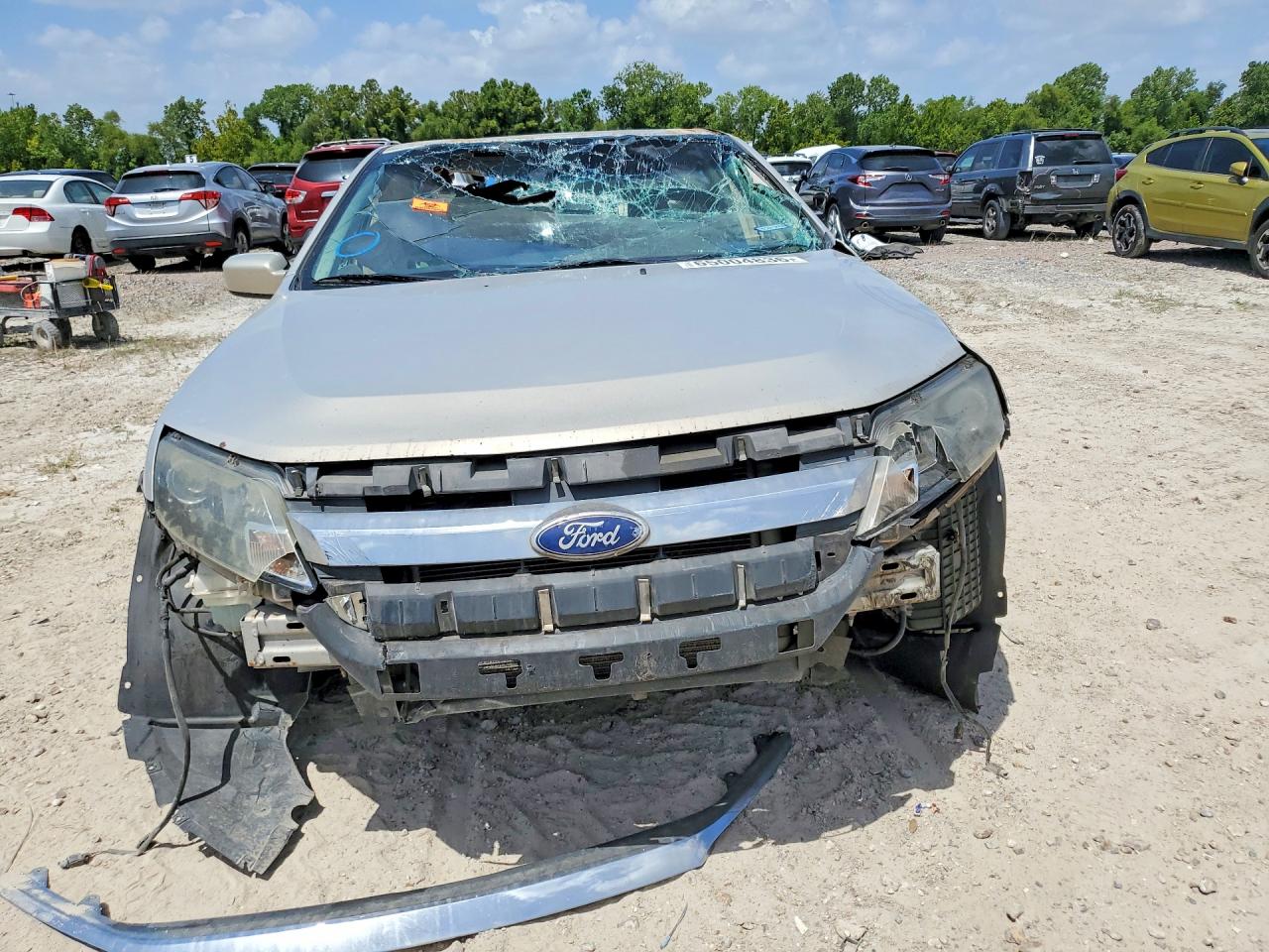 2010 Ford Fusion Se Бежевый vin: 3FAHP0HA1AR345993