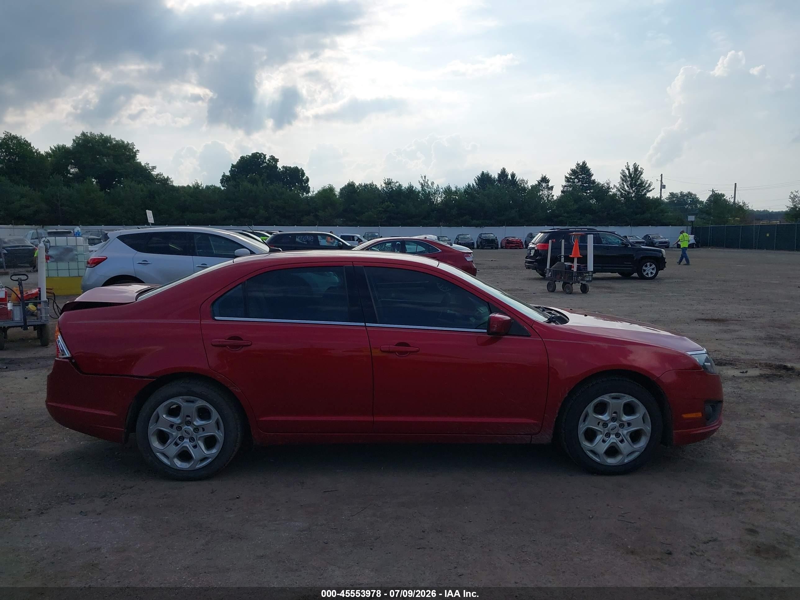 2010 Ford Fusion Se Red vin: 3FAHP0HA1AR408638