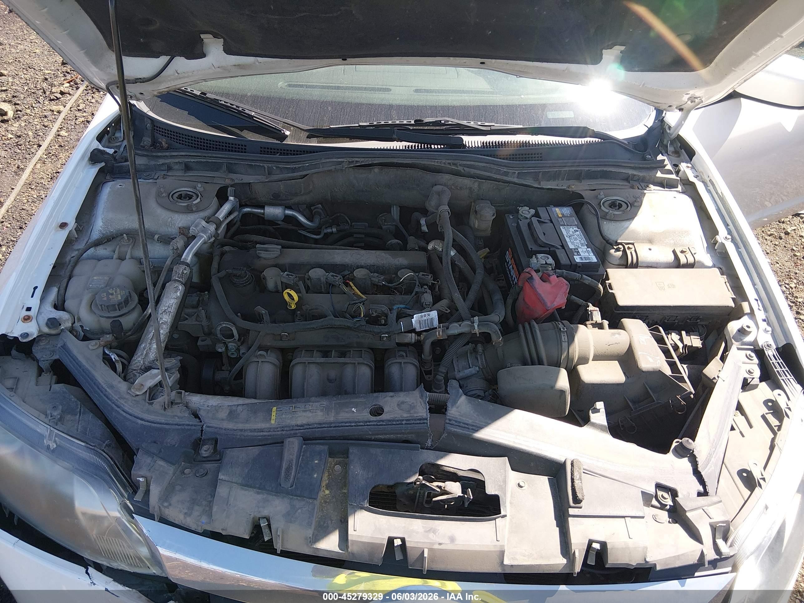 2010 Ford Fusion Se White vin: 3FAHP0HA1AR431143