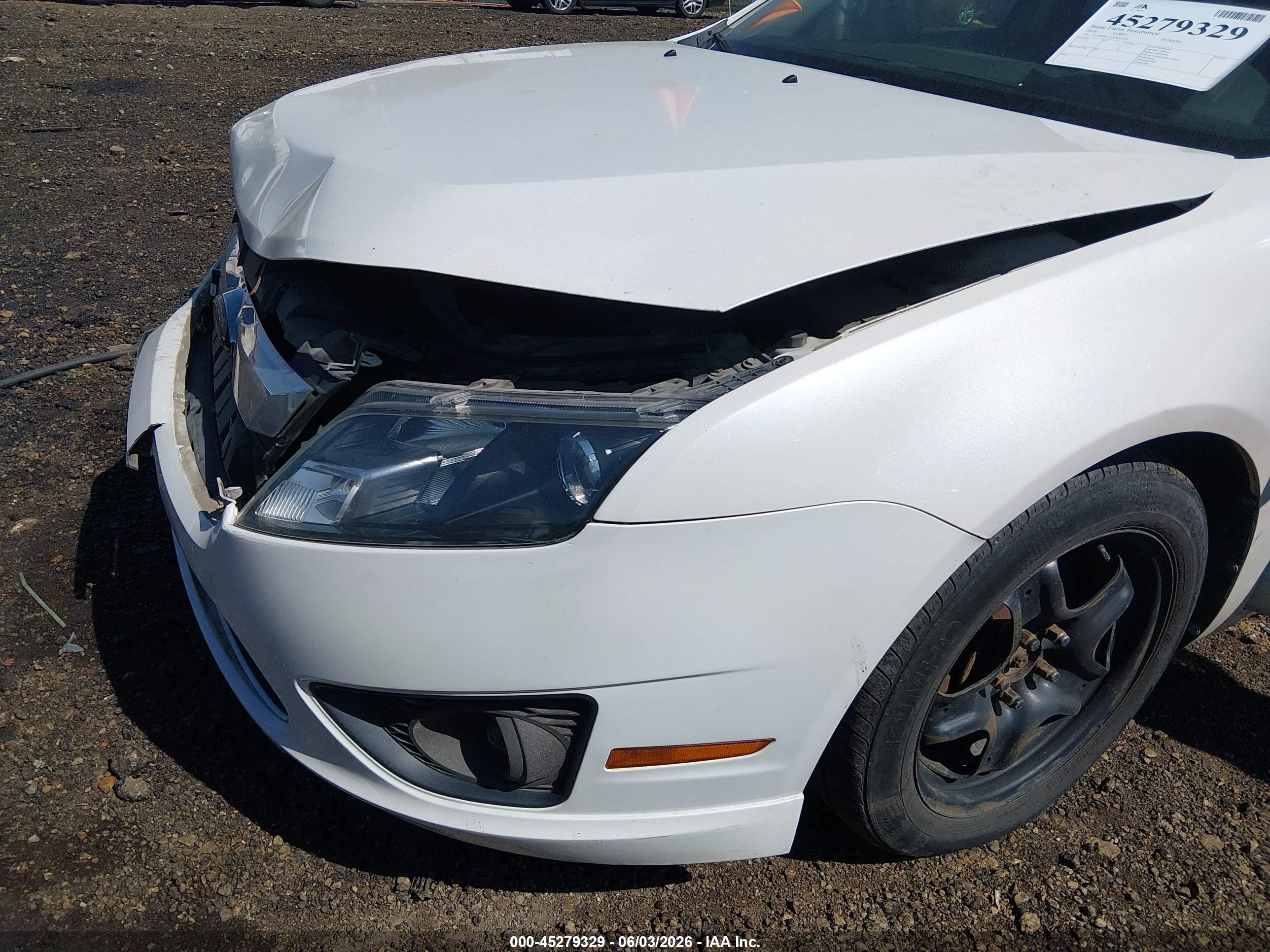 2010 Ford Fusion Se White vin: 3FAHP0HA1AR431143