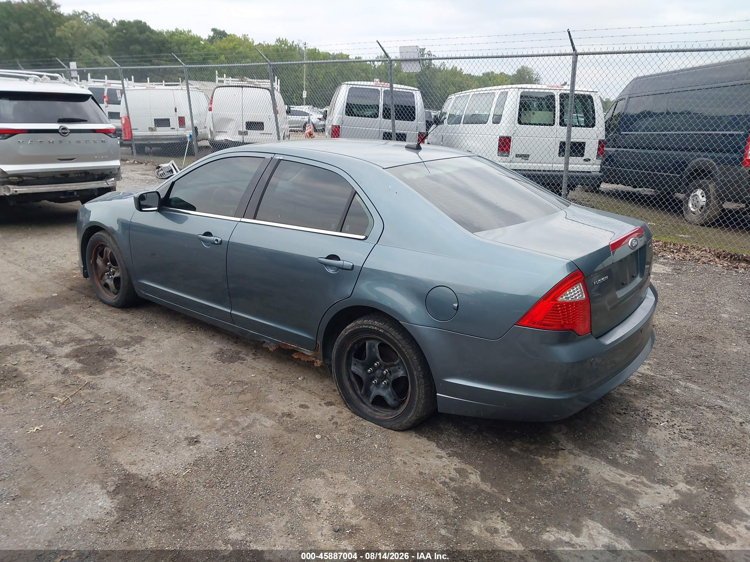 2011 Ford Fusion Se Light Blue vin: 3FAHP0HA1BR117798