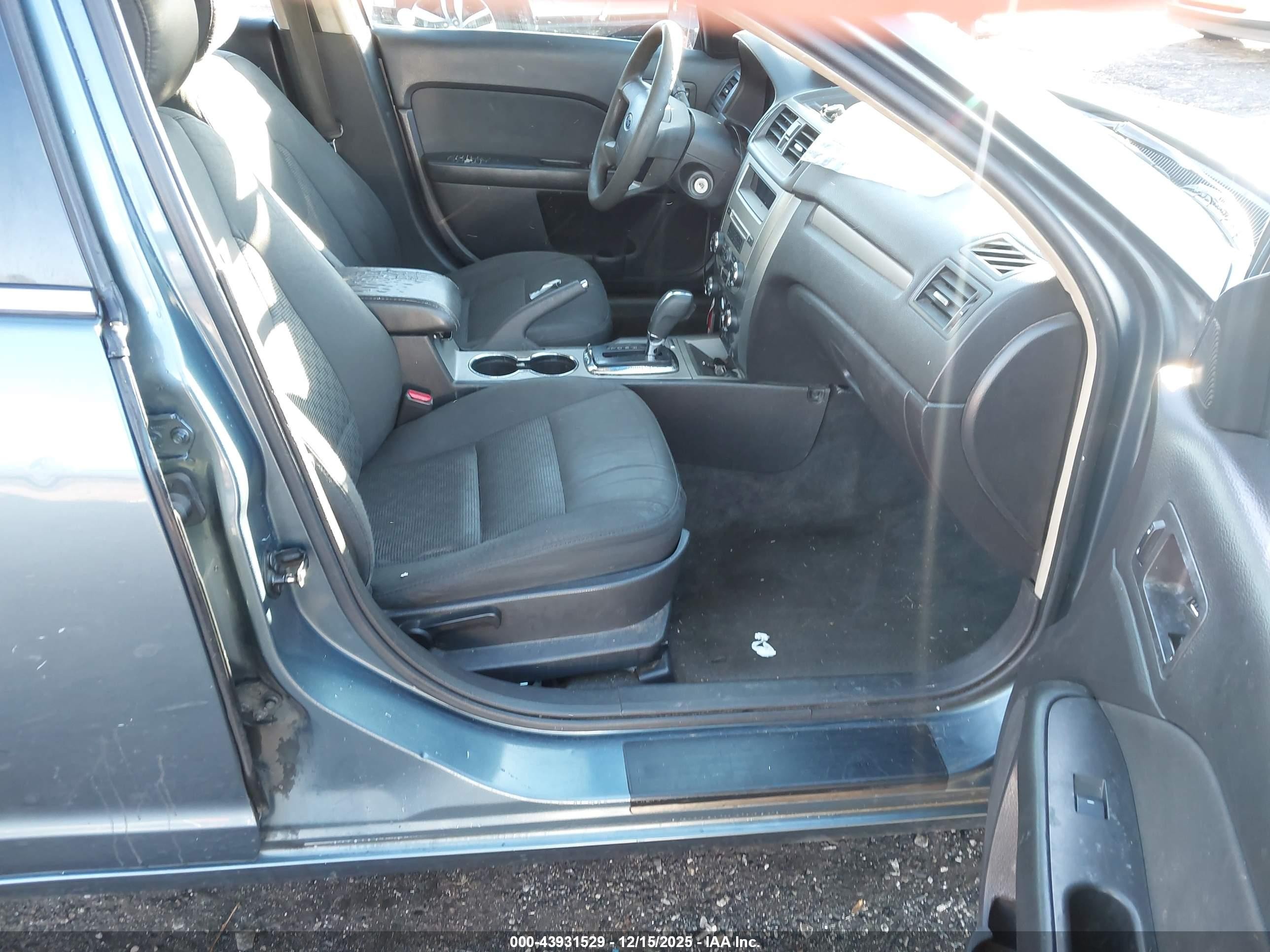 2011 Ford Fusion Se Бирюзовый vin: 3FAHP0HA1BR119261