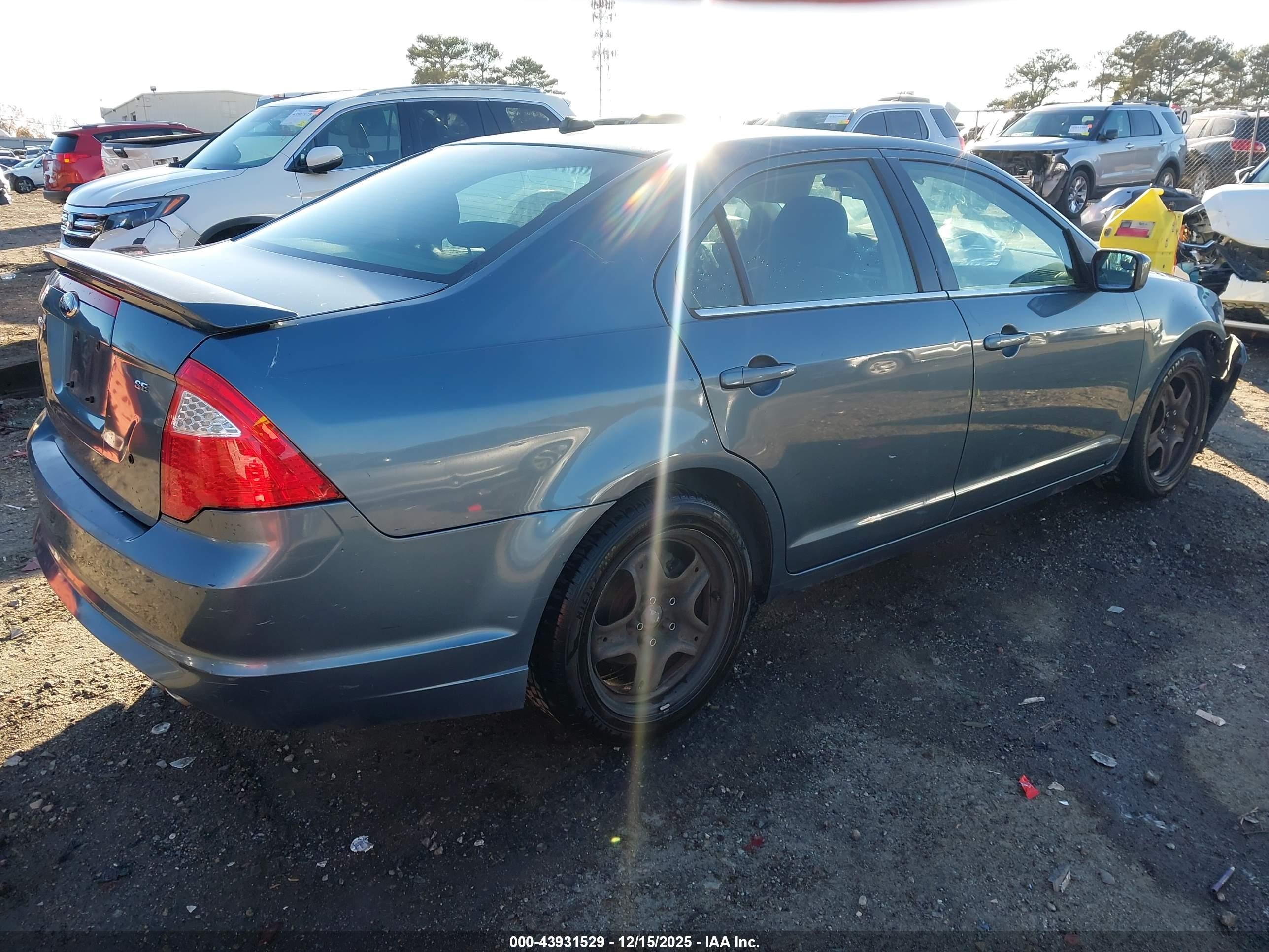 2011 Ford Fusion Se Бирюзовый vin: 3FAHP0HA1BR119261