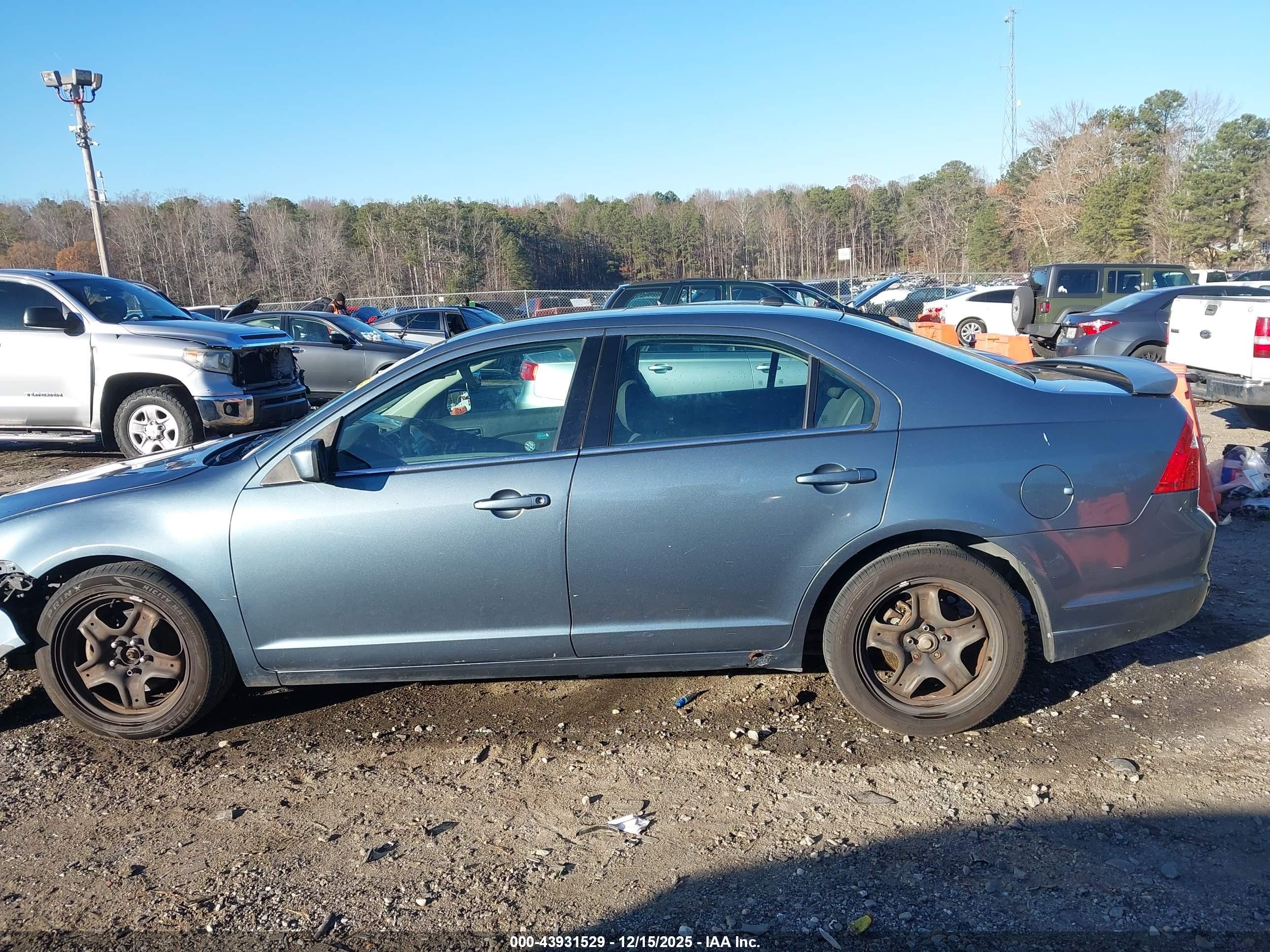 2011 Ford Fusion Se Бирюзовый vin: 3FAHP0HA1BR119261