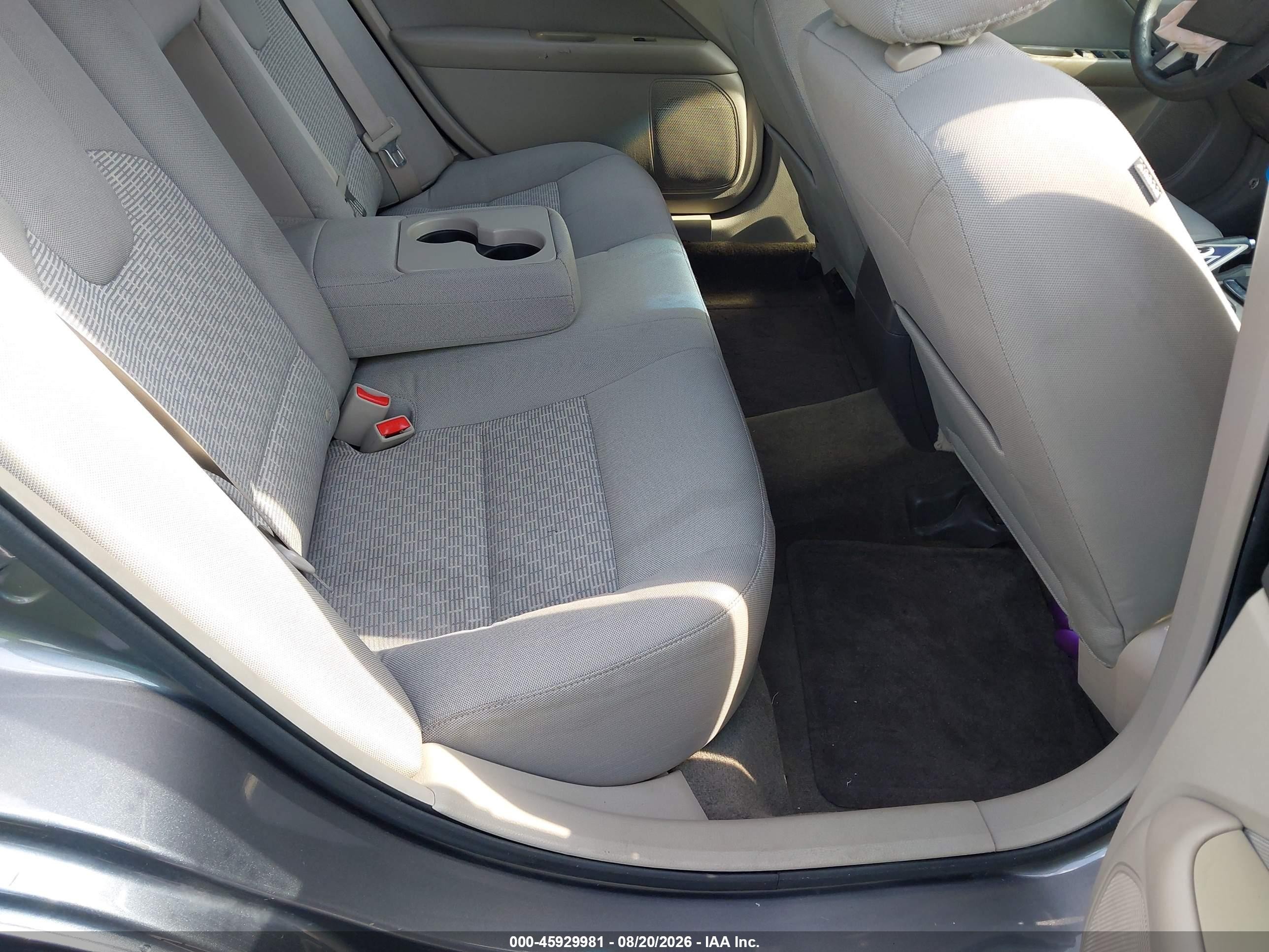2011 Ford Fusion Se Gray vin: 3FAHP0HA1BR119678