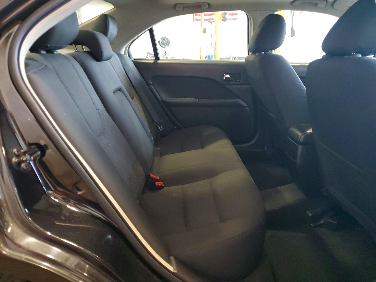 2011 Ford Fusion Se Black vin: 3FAHP0HA1BR126162