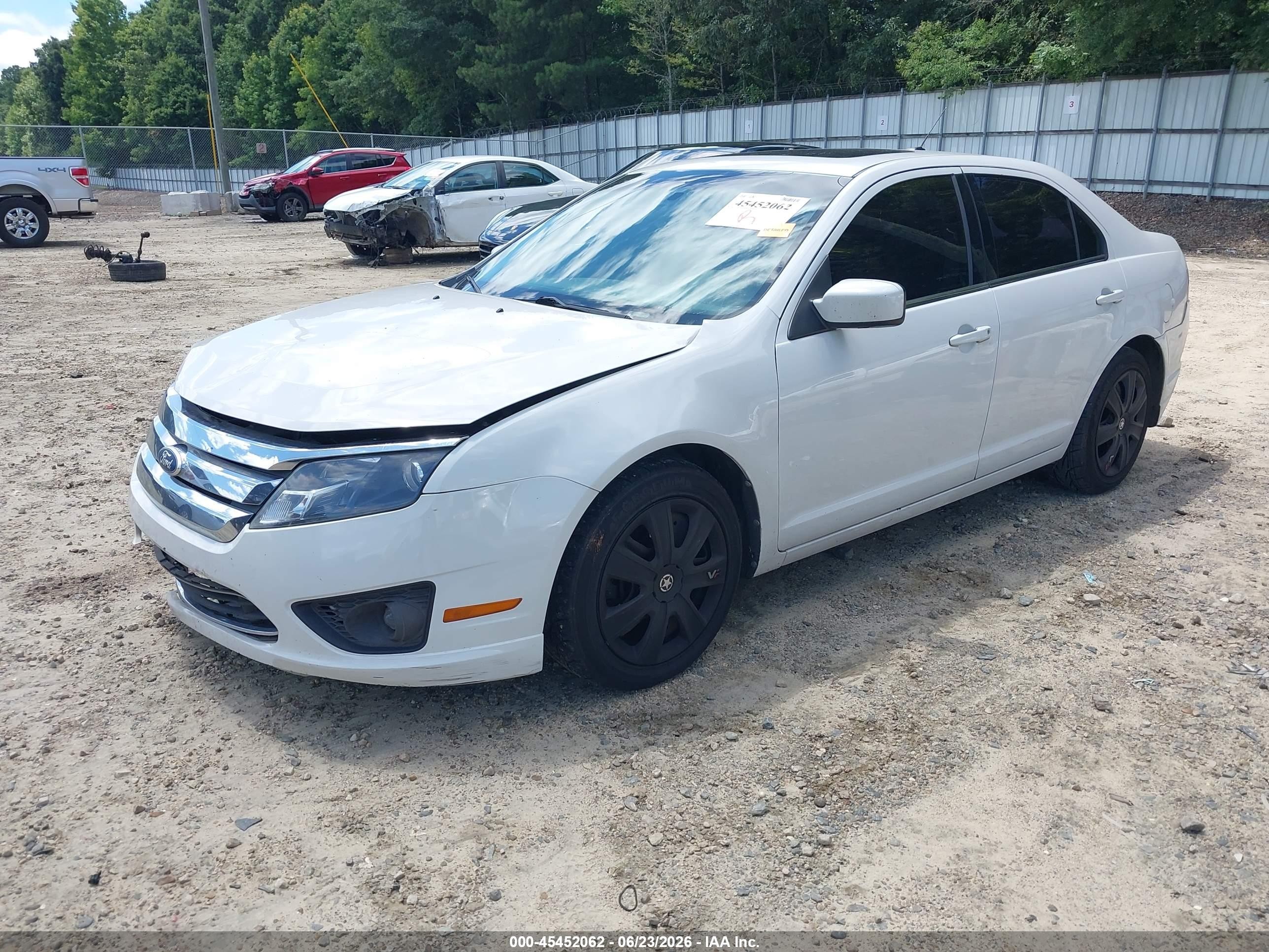 2011 Ford Fusion Se White vin: 3FAHP0HA1BR134830