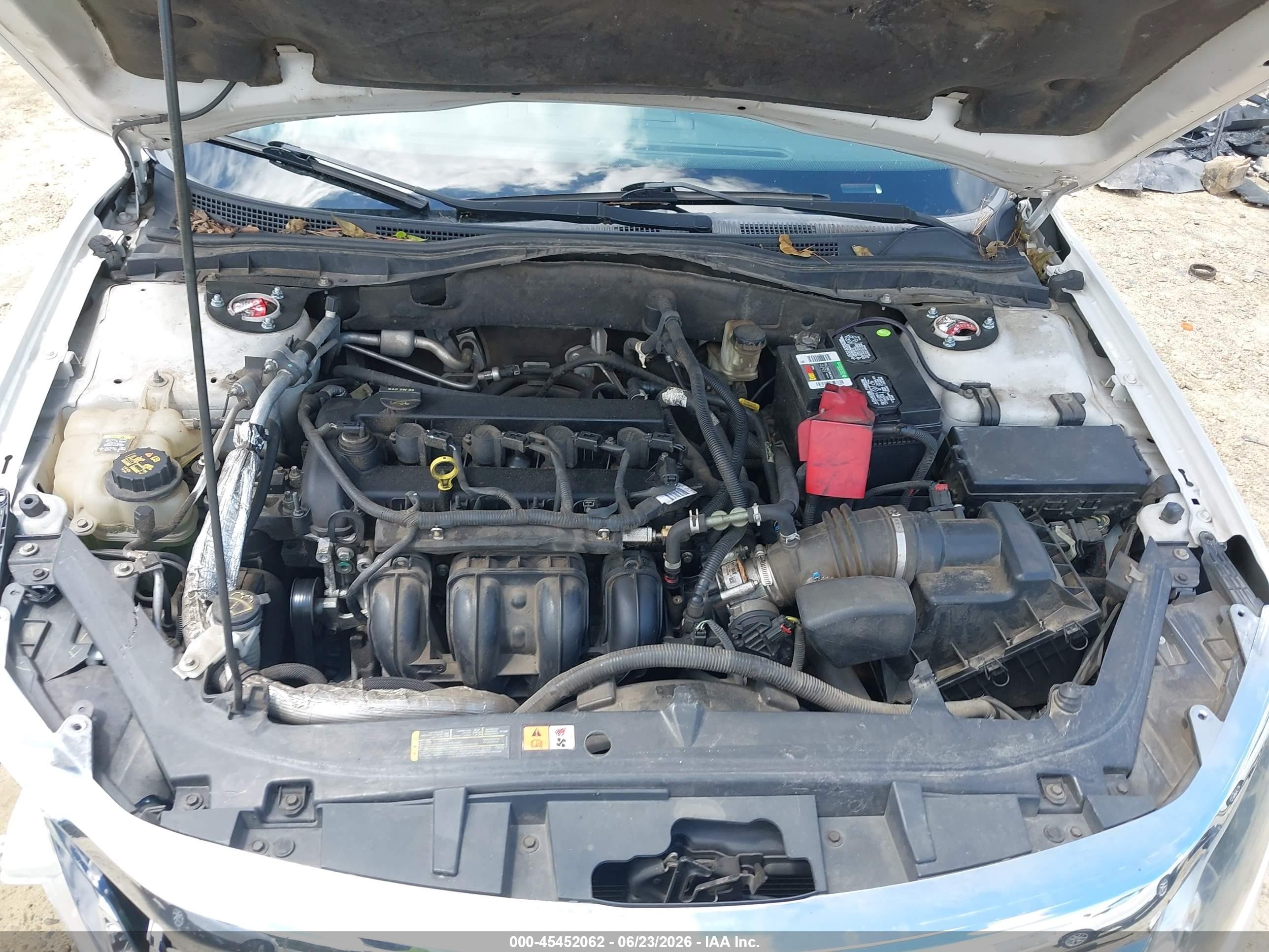 2011 Ford Fusion Se White vin: 3FAHP0HA1BR134830