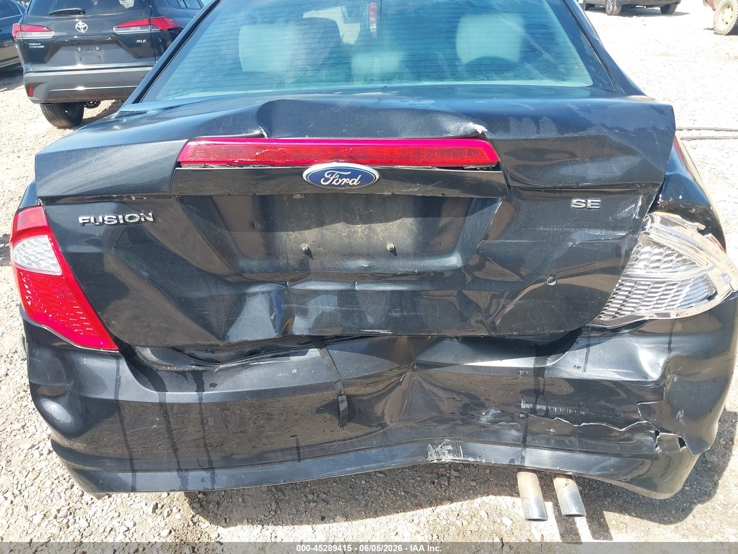 2011 Ford Fusion Se Black vin: 3FAHP0HA1BR148534