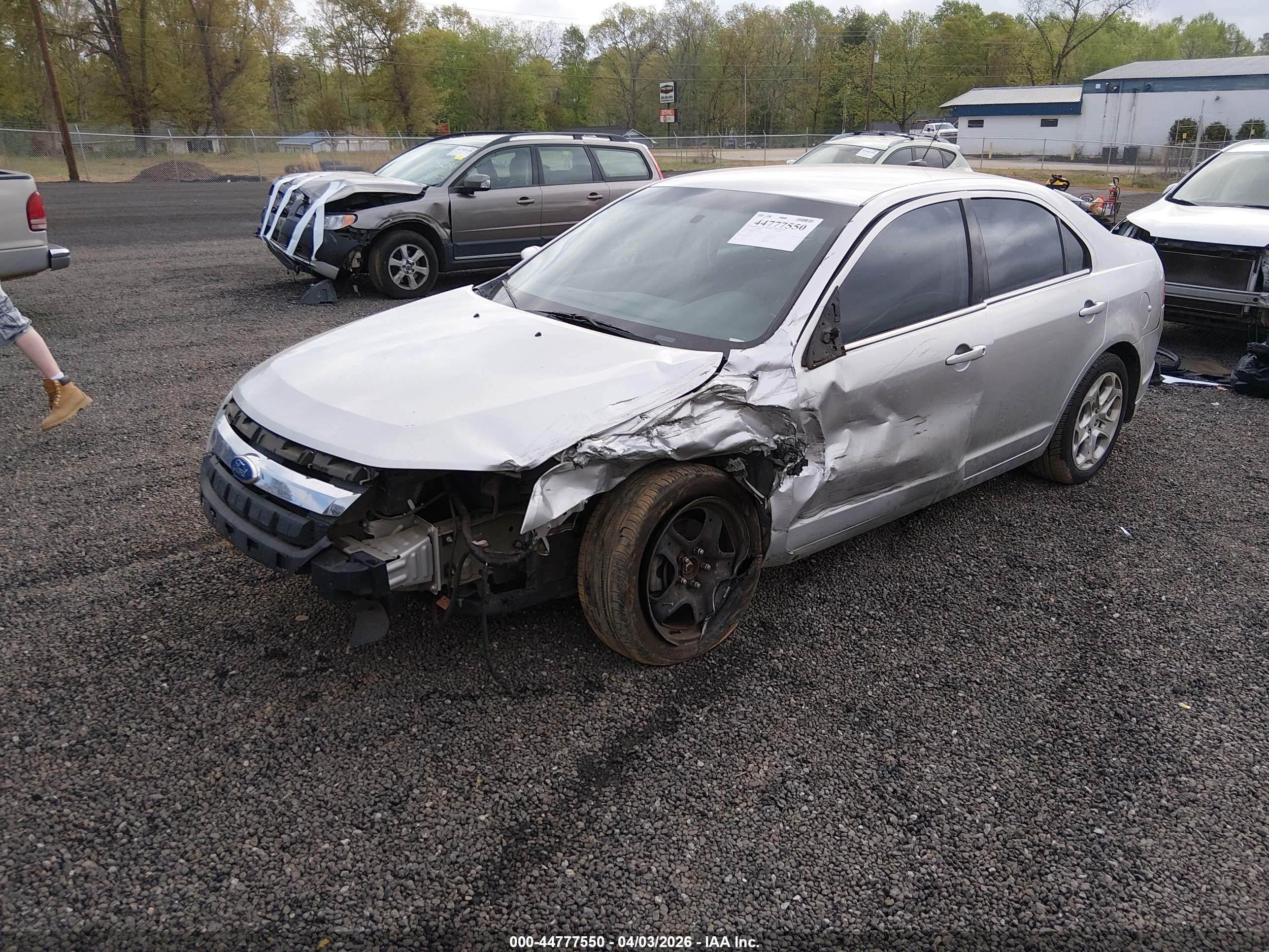2011 Ford Fusion Se Silver vin: 3FAHP0HA1BR295680