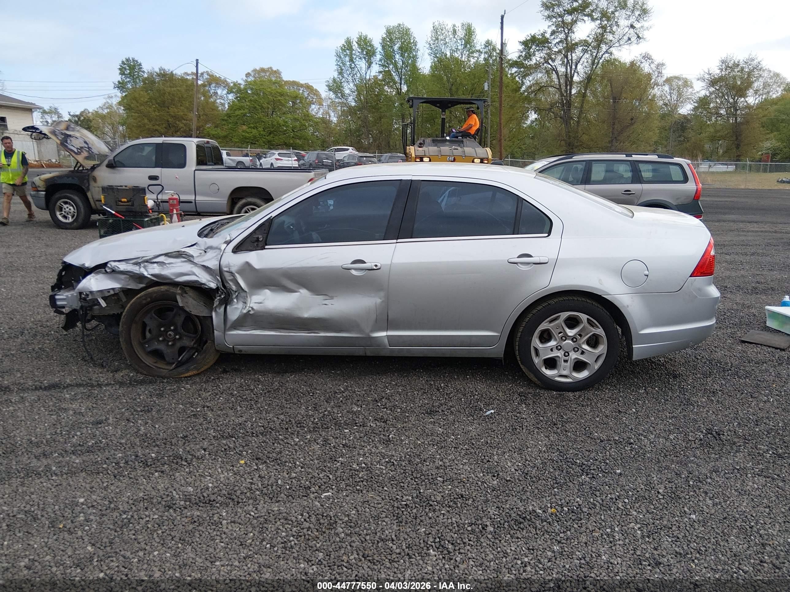 2011 Ford Fusion Se Silver vin: 3FAHP0HA1BR295680