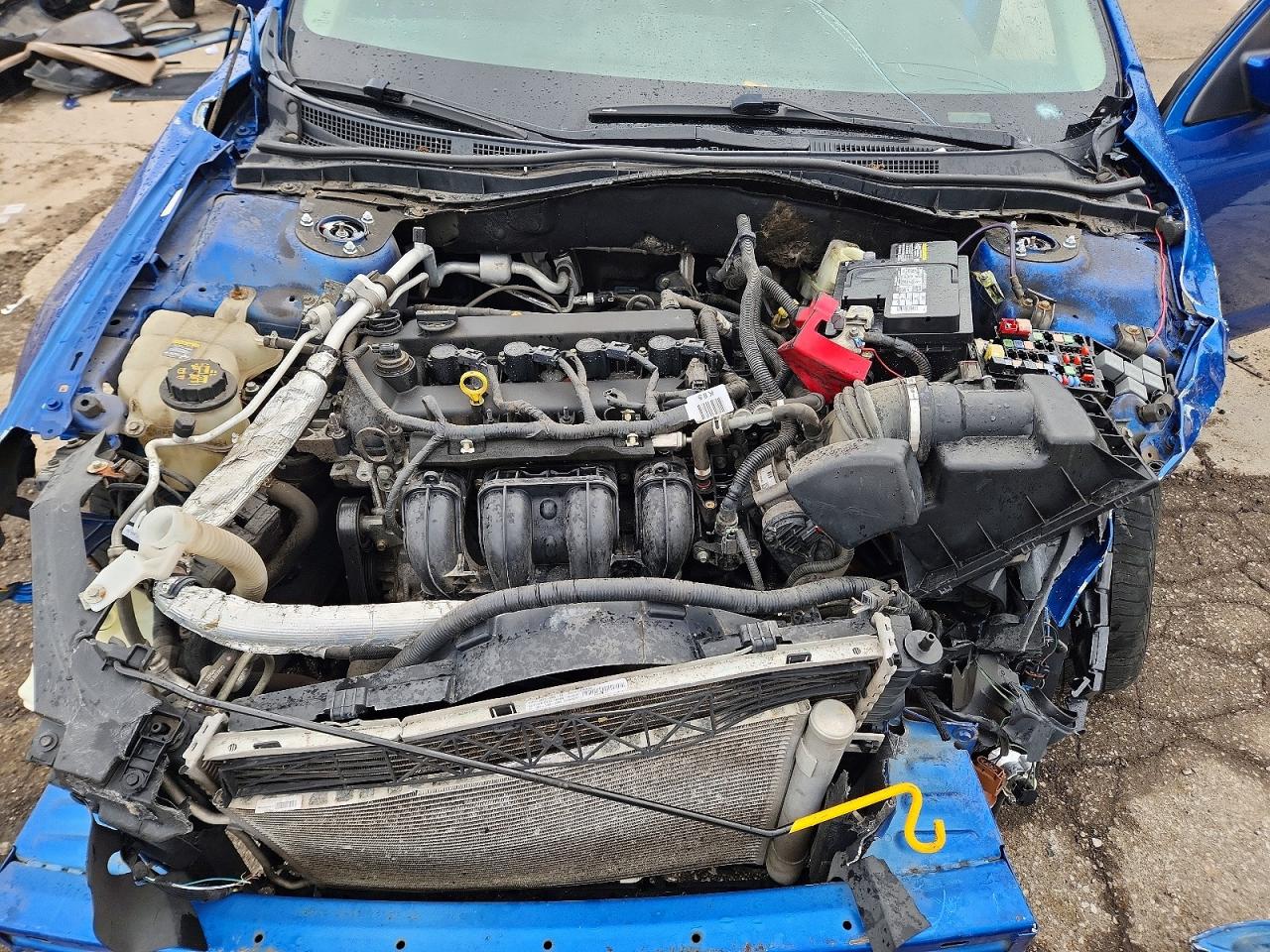2011 Ford Fusion Se Blue vin: 3FAHP0HA1BR329312