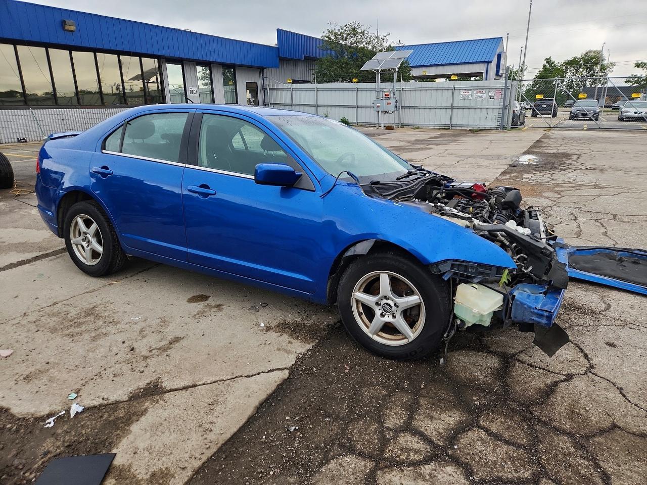 2011 Ford Fusion Se Blue vin: 3FAHP0HA1BR329312