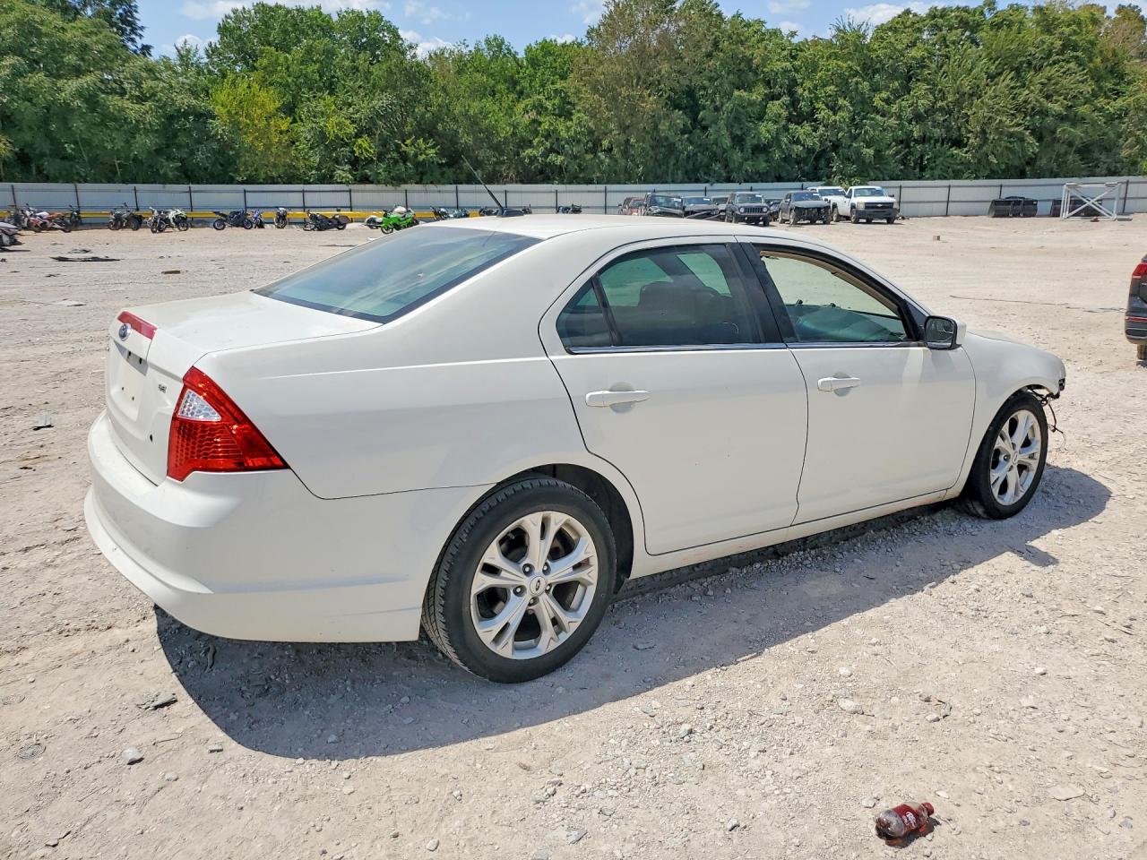 2012 Ford Fusion Se White vin: 3FAHP0HA1CR125790