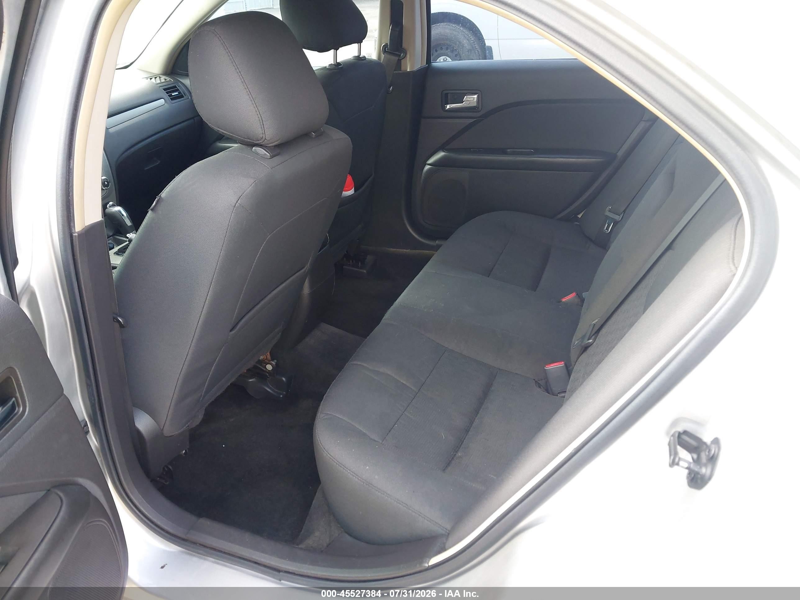 2012 Ford Fusion Se Silver vin: 3FAHP0HA1CR218938