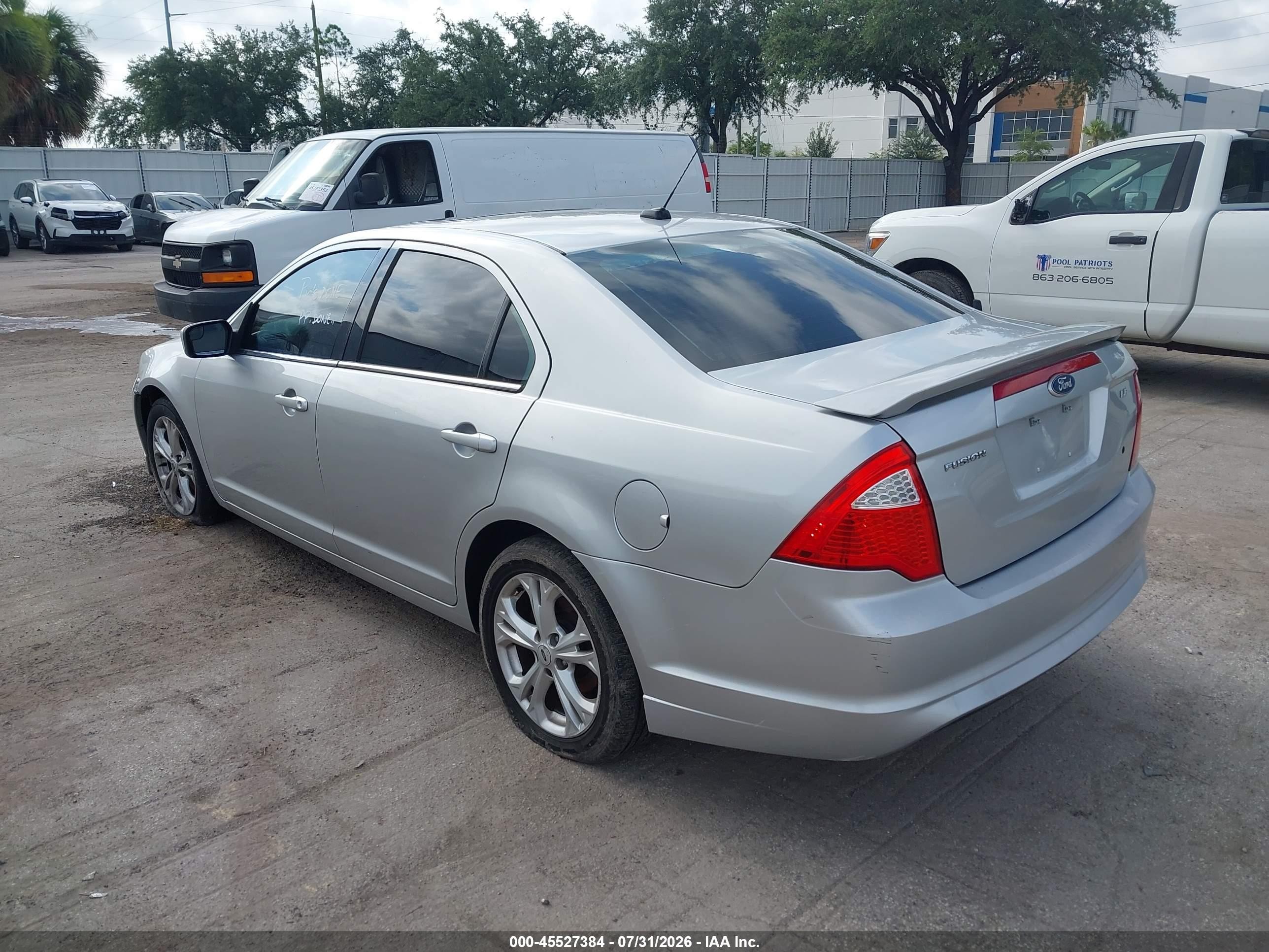 2012 Ford Fusion Se Silver vin: 3FAHP0HA1CR218938