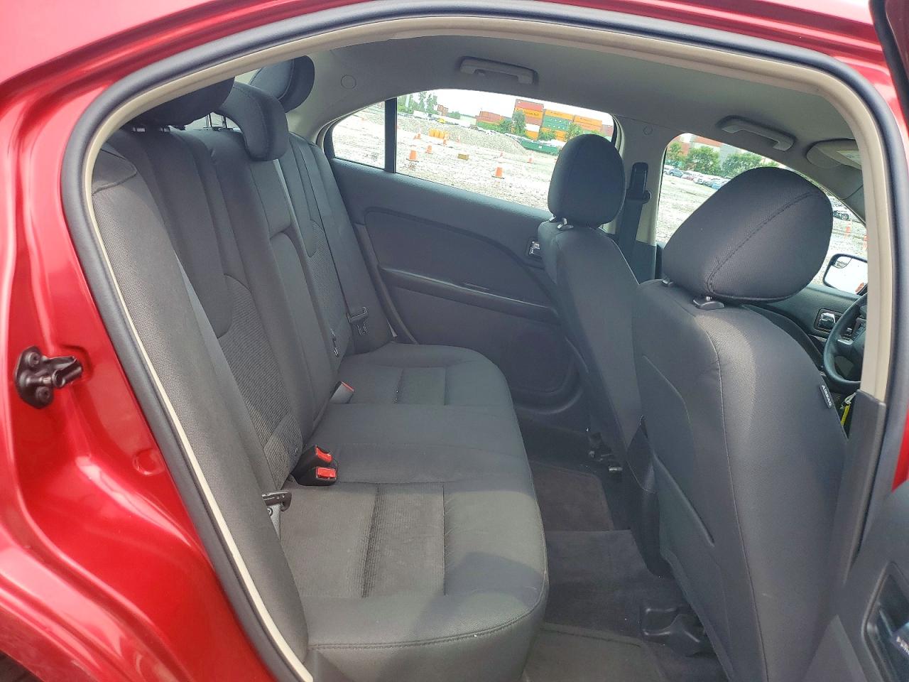 2012 Ford Fusion Se Red vin: 3FAHP0HA1CR244326