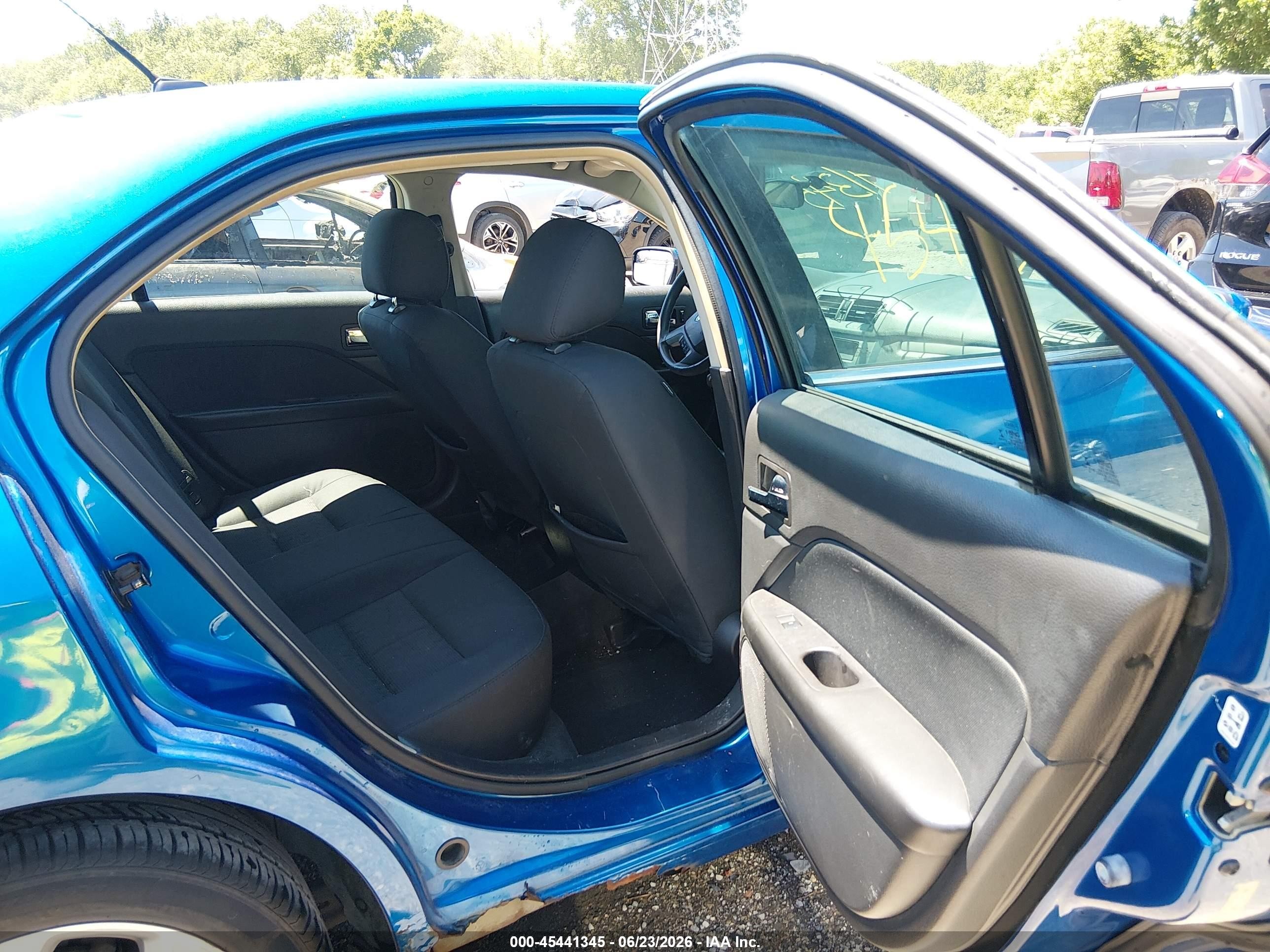 2012 Ford Fusion Se Blue vin: 3FAHP0HA1CR274491