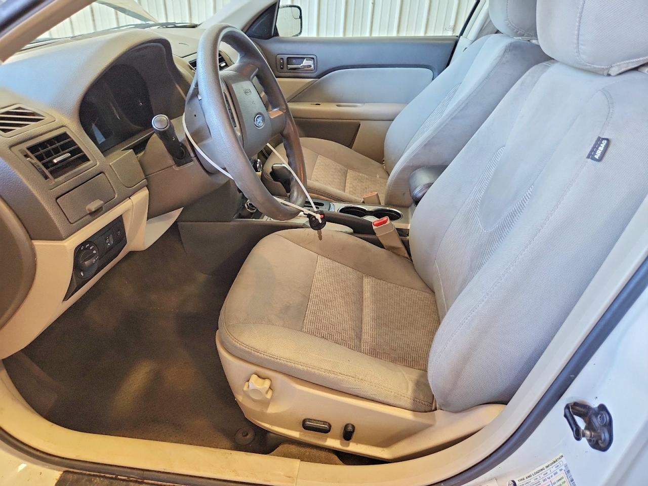 2012 Ford Fusion Se White vin: 3FAHP0HA1CR365129