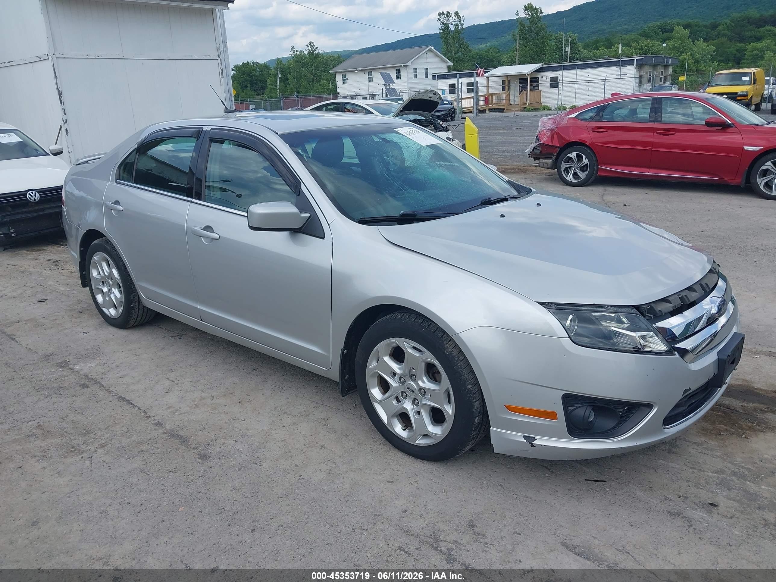 2010 Ford Fusion Se Silver vin: 3FAHP0HA2AR115590
