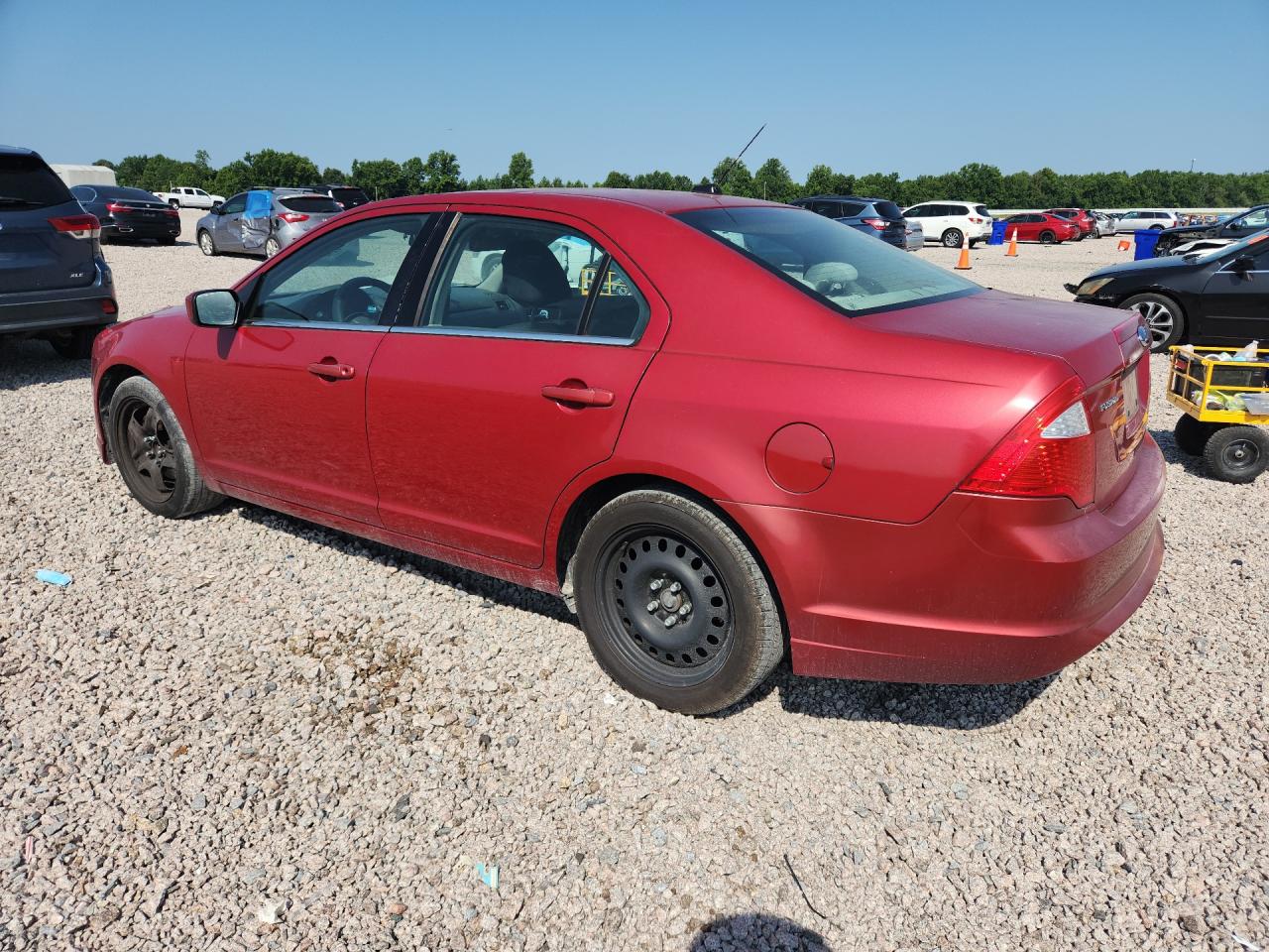 2010 Ford Fusion Se Red vin: 3FAHP0HA2AR213695
