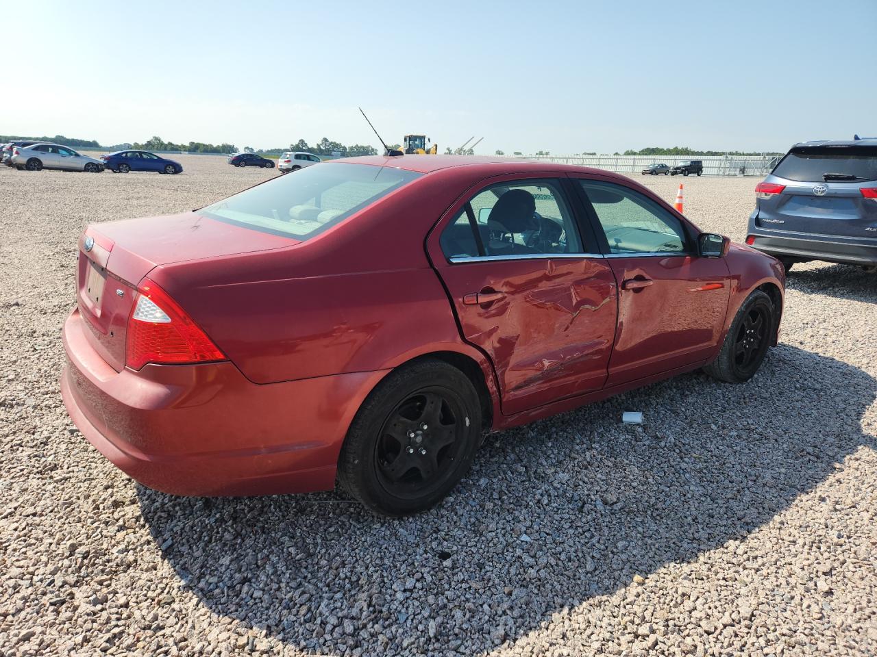 2010 Ford Fusion Se Red vin: 3FAHP0HA2AR213695