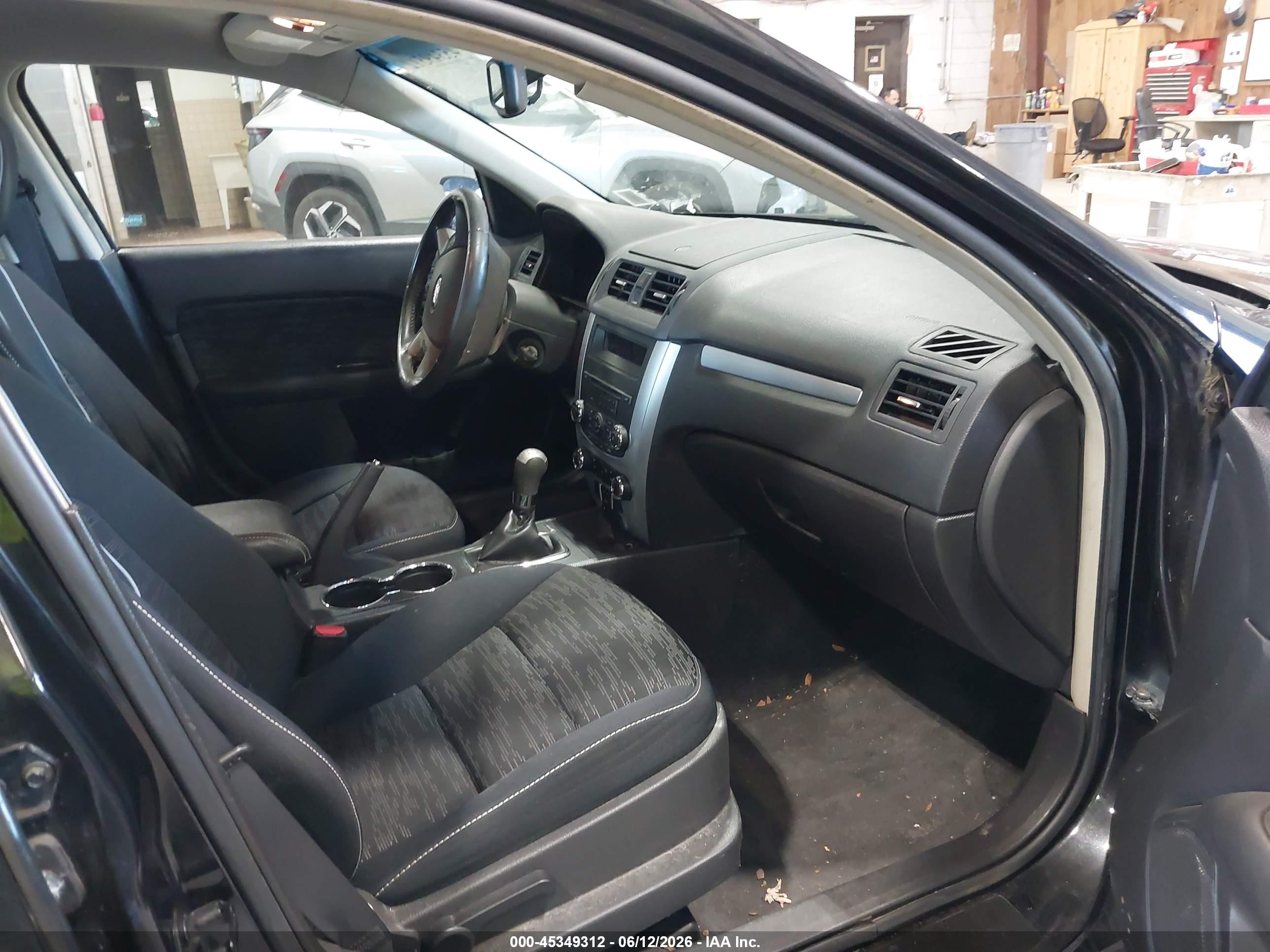 2010 Ford Fusion Se Black vin: 3FAHP0HA2AR216144