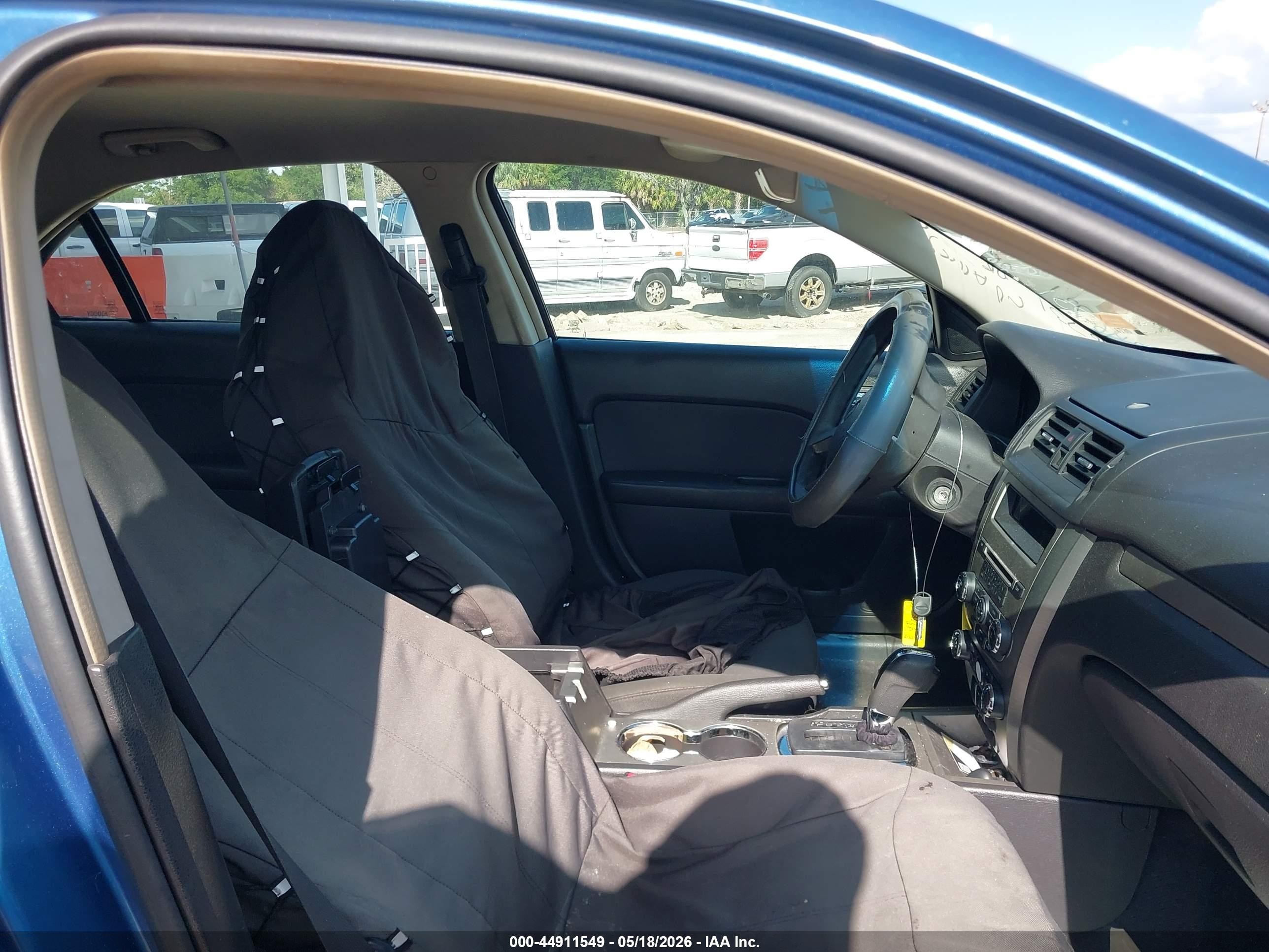 2010 Ford Fusion Se Blue vin: 3FAHP0HA2AR246731