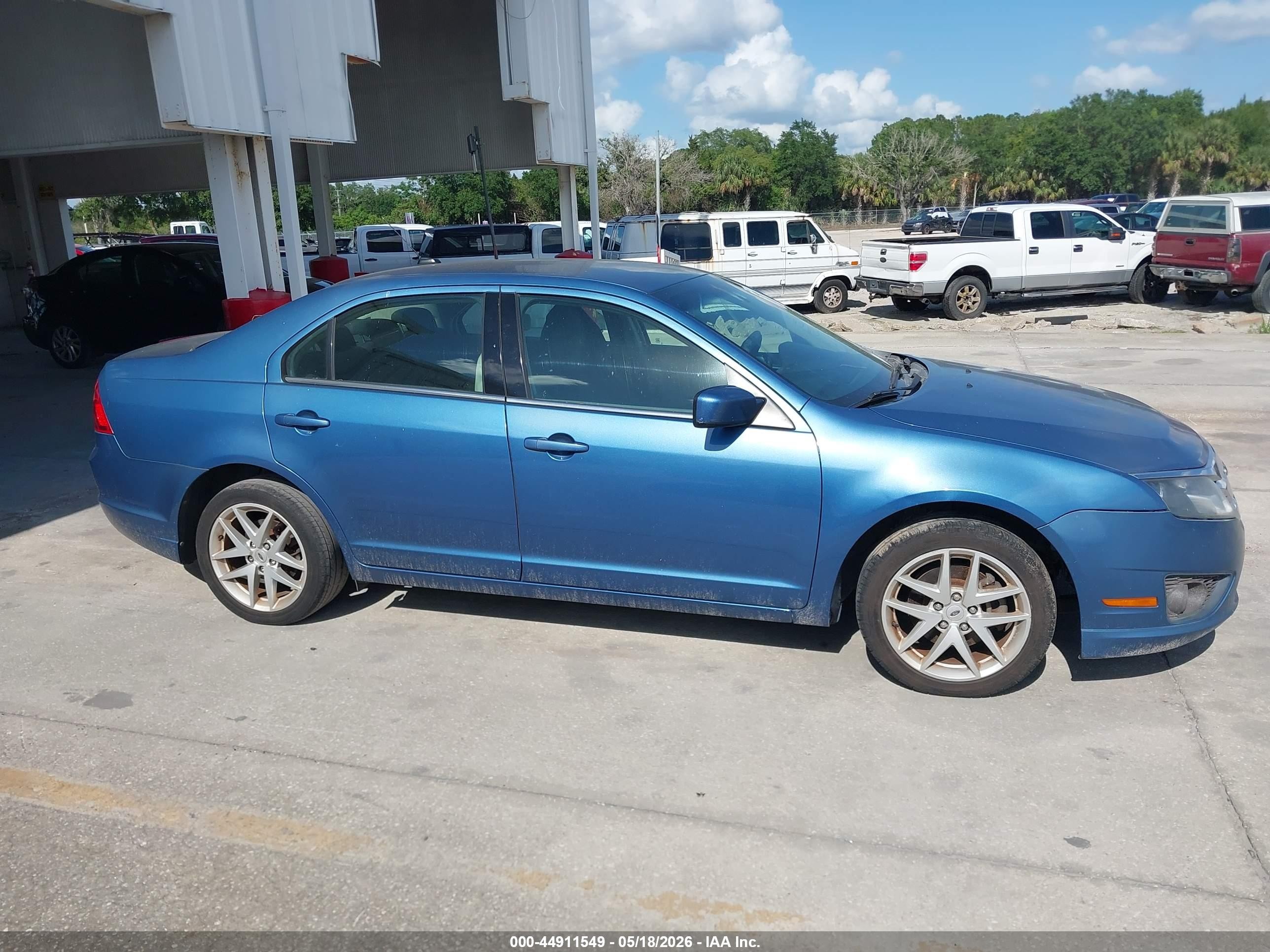 2010 Ford Fusion Se Blue vin: 3FAHP0HA2AR246731