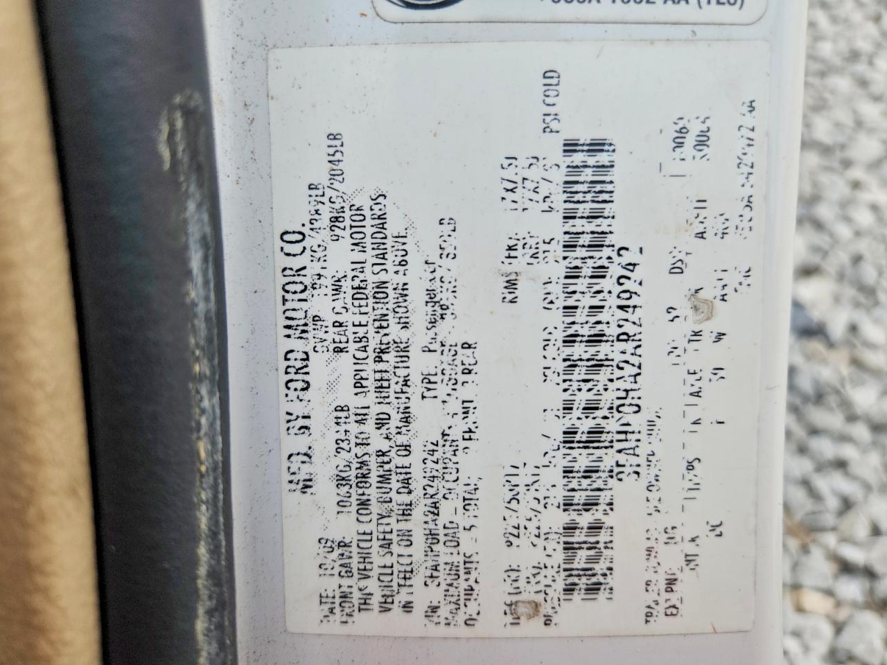 2010 Ford Fusion Se White vin: 3FAHP0HA2AR249242