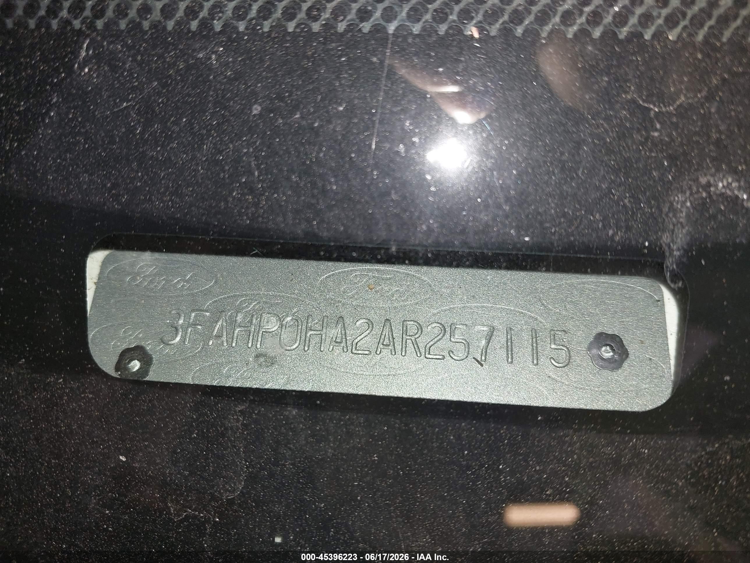 2010 Ford Fusion Se Белый vin: 3FAHP0HA2AR257115