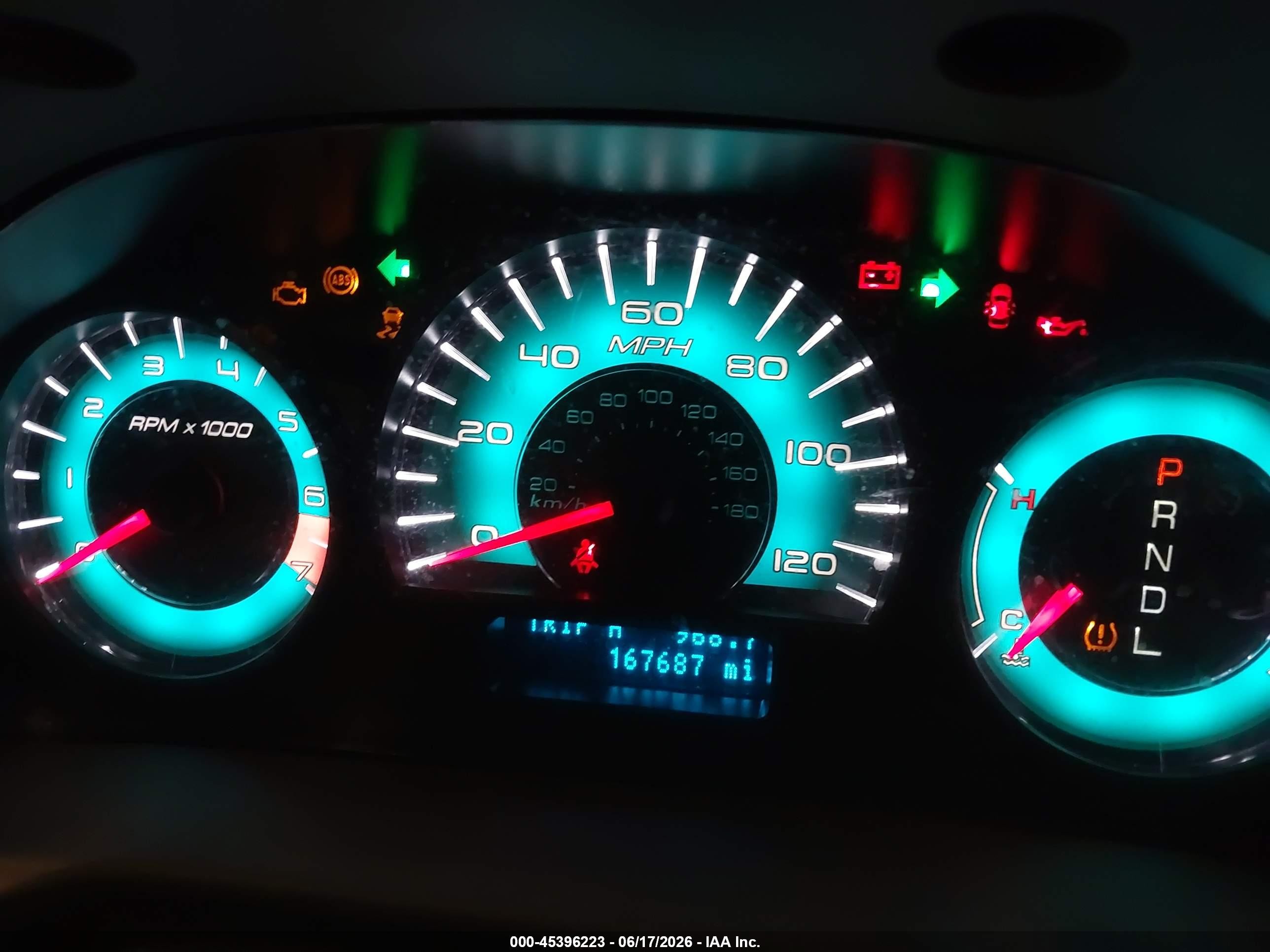 2010 Ford Fusion Se Белый vin: 3FAHP0HA2AR257115