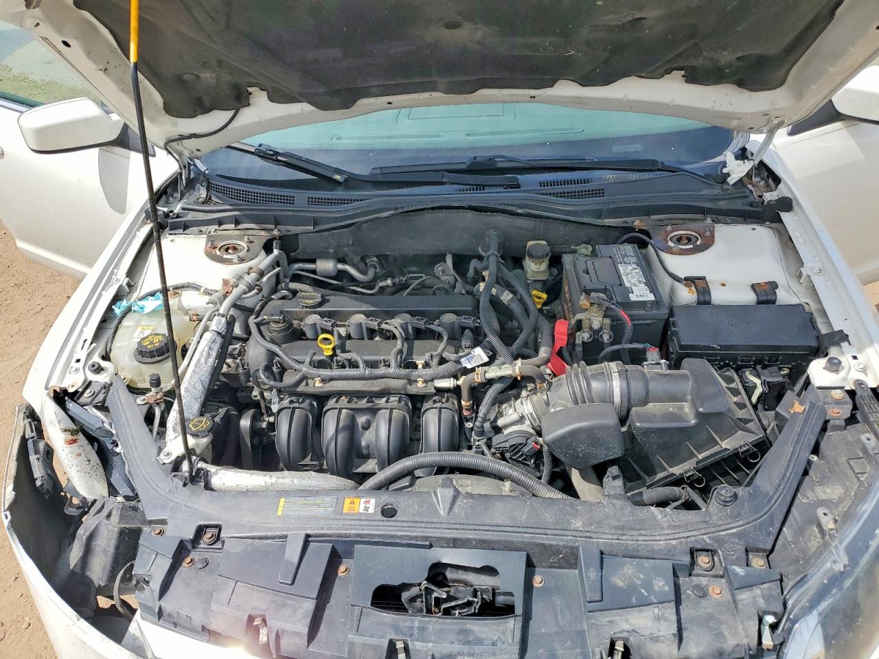 2010 Ford Fusion Se White vin: 3FAHP0HA2AR293483