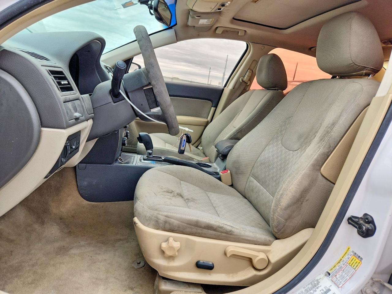 2010 Ford Fusion Se White vin: 3FAHP0HA2AR317880