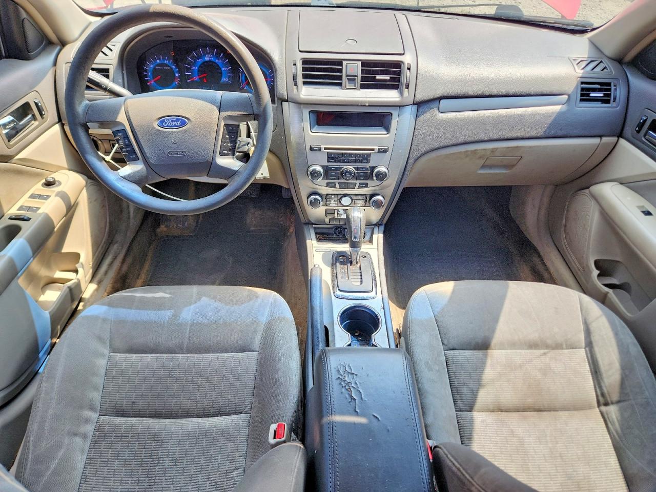 2010 Ford Fusion Se Red vin: 3FAHP0HA2AR350720