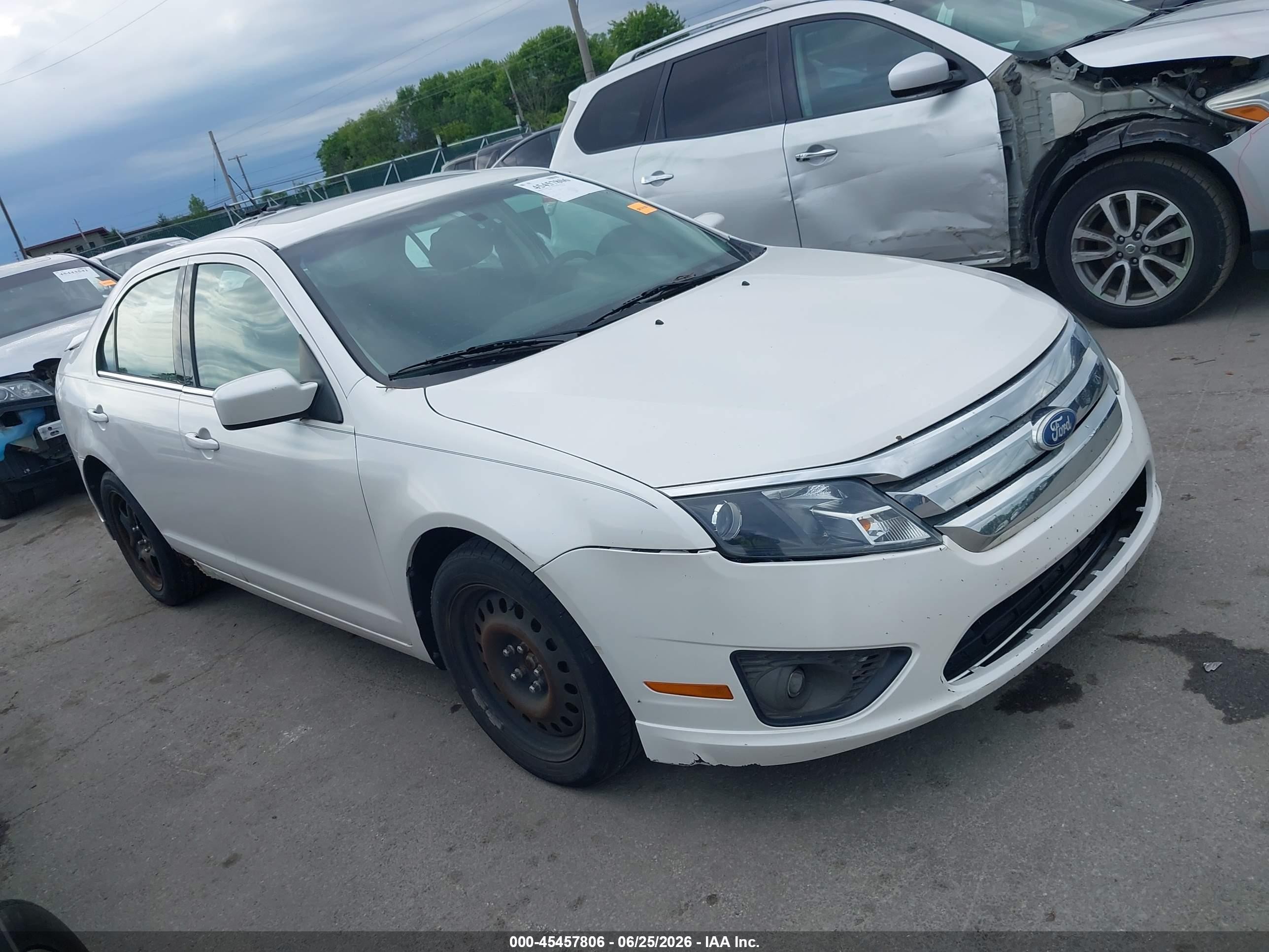 2010 Ford Fusion Se White vin: 3FAHP0HA2AR428252