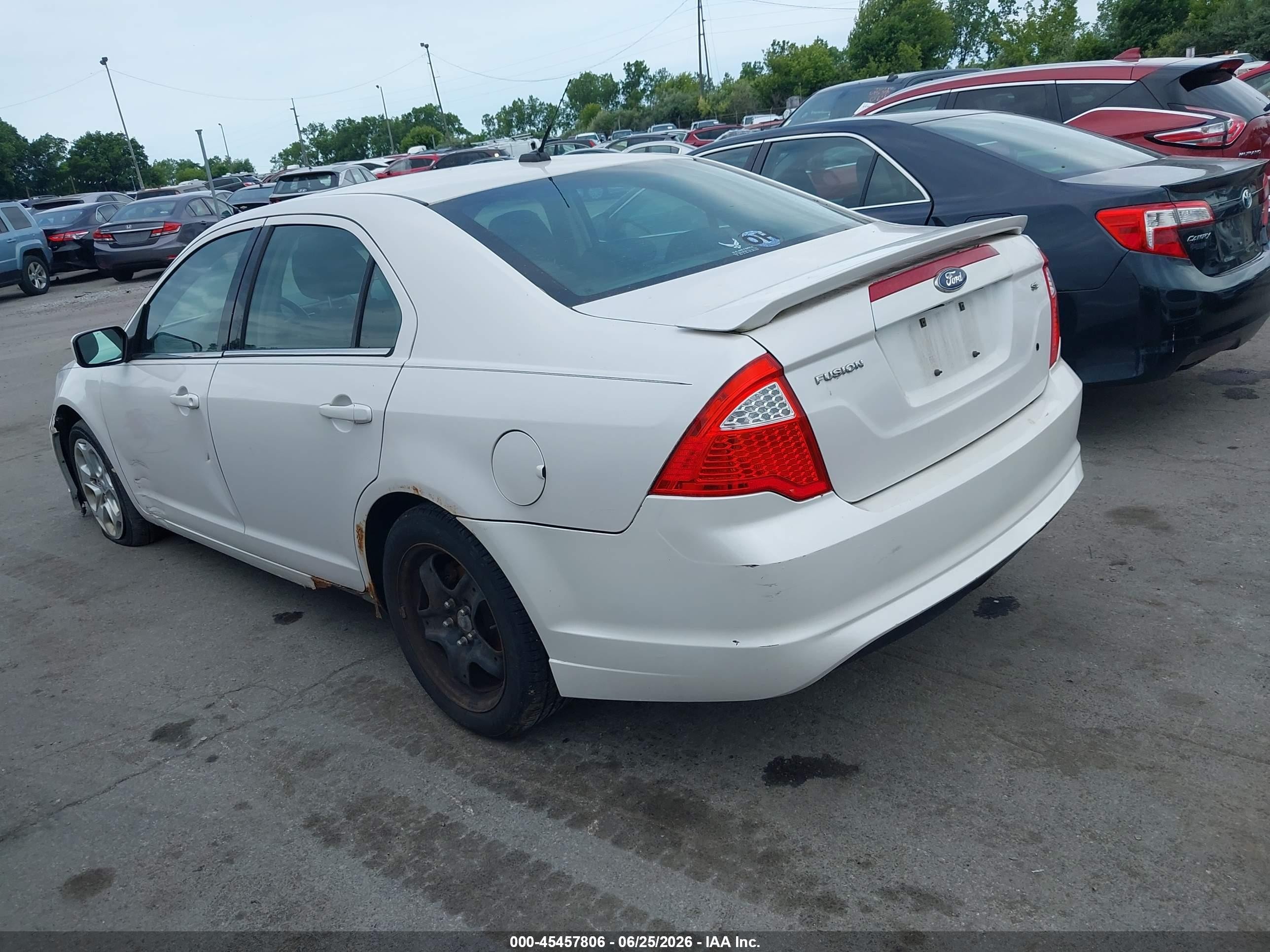 2010 Ford Fusion Se White vin: 3FAHP0HA2AR428252