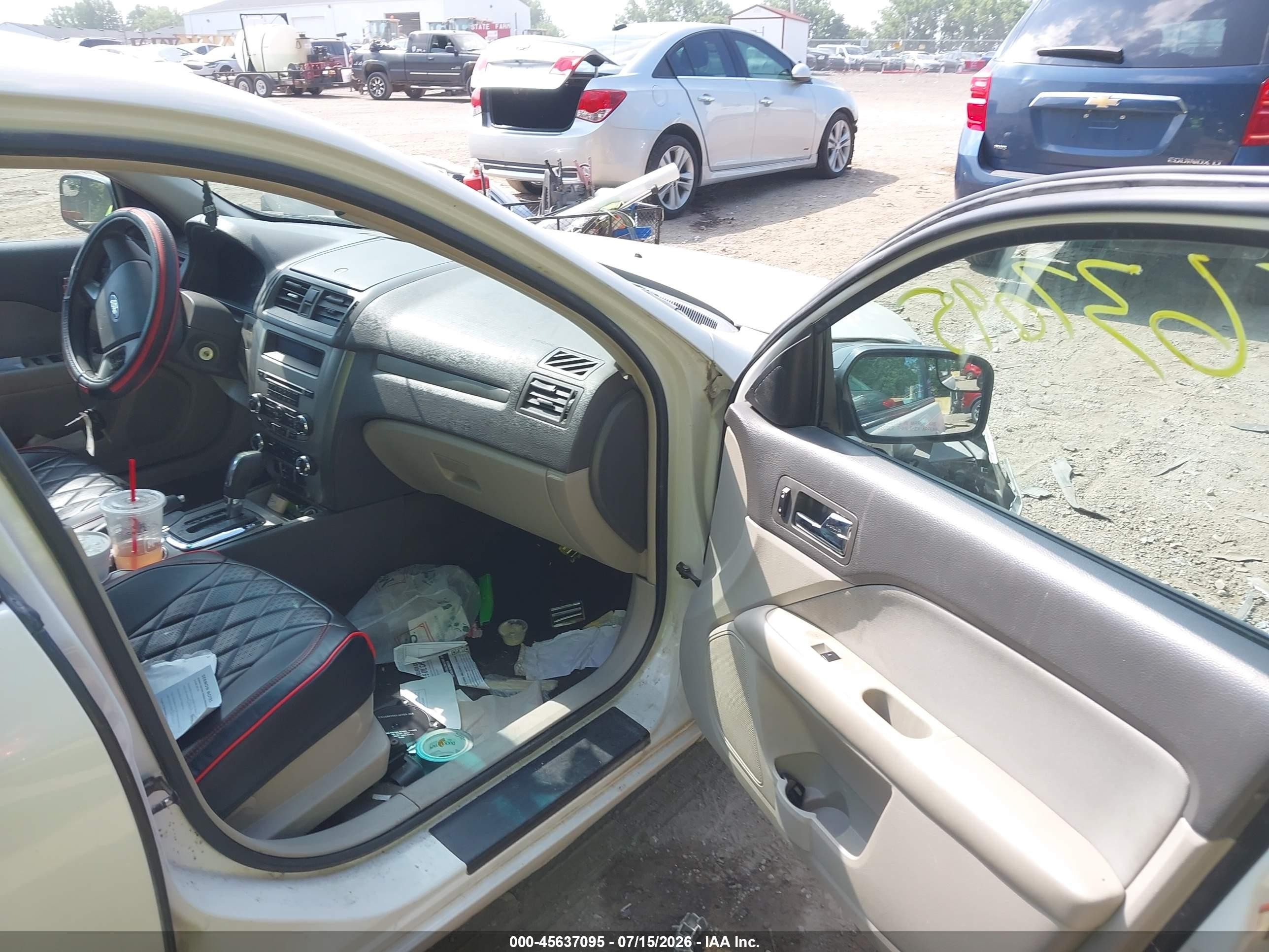 2011 Ford Fusion Se White vin: 3FAHP0HA2BR100413