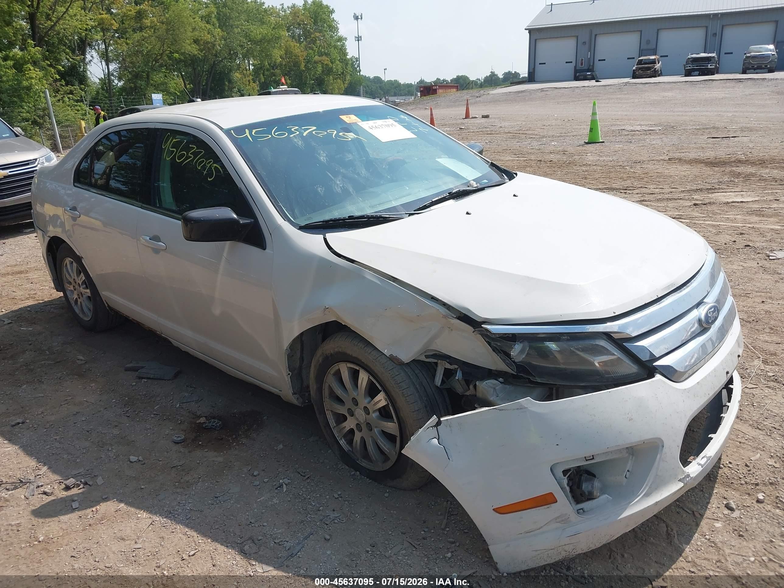 2011 Ford Fusion Se White vin: 3FAHP0HA2BR100413