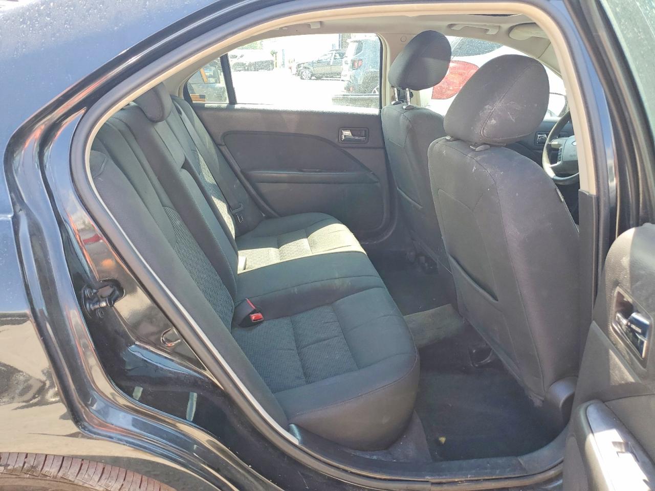 2011 Ford Fusion Se Black vin: 3FAHP0HA2BR111749