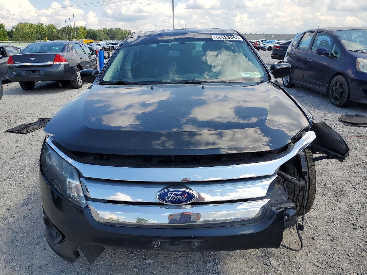 2011 Ford Fusion Se Black vin: 3FAHP0HA2BR111749