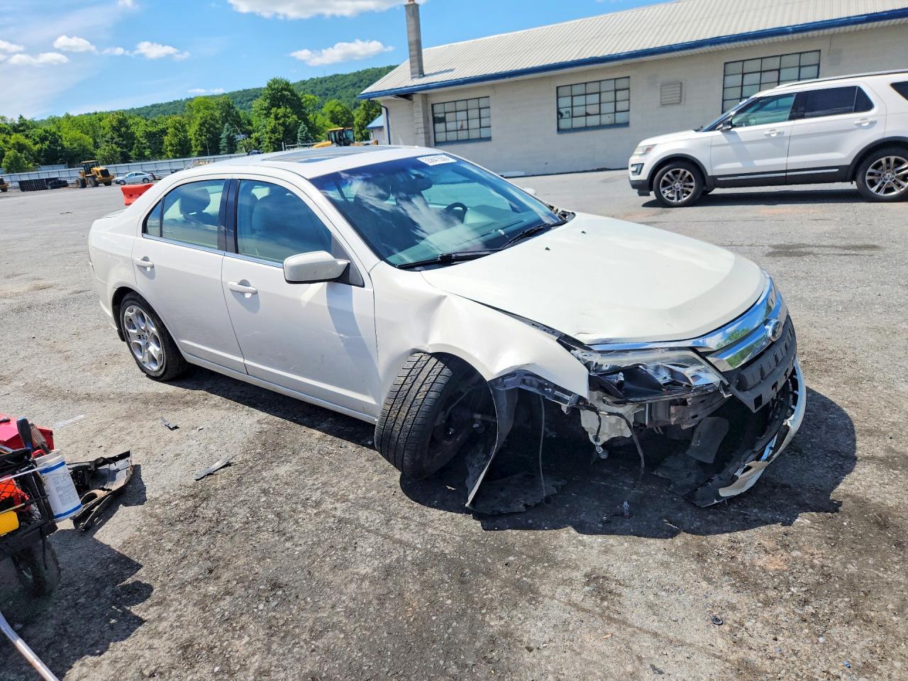 2011 Ford Fusion Se Белый vin: 3FAHP0HA2BR118801