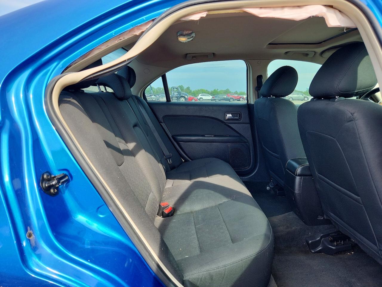 2011 Ford Fusion Se Blue vin: 3FAHP0HA2BR119706
