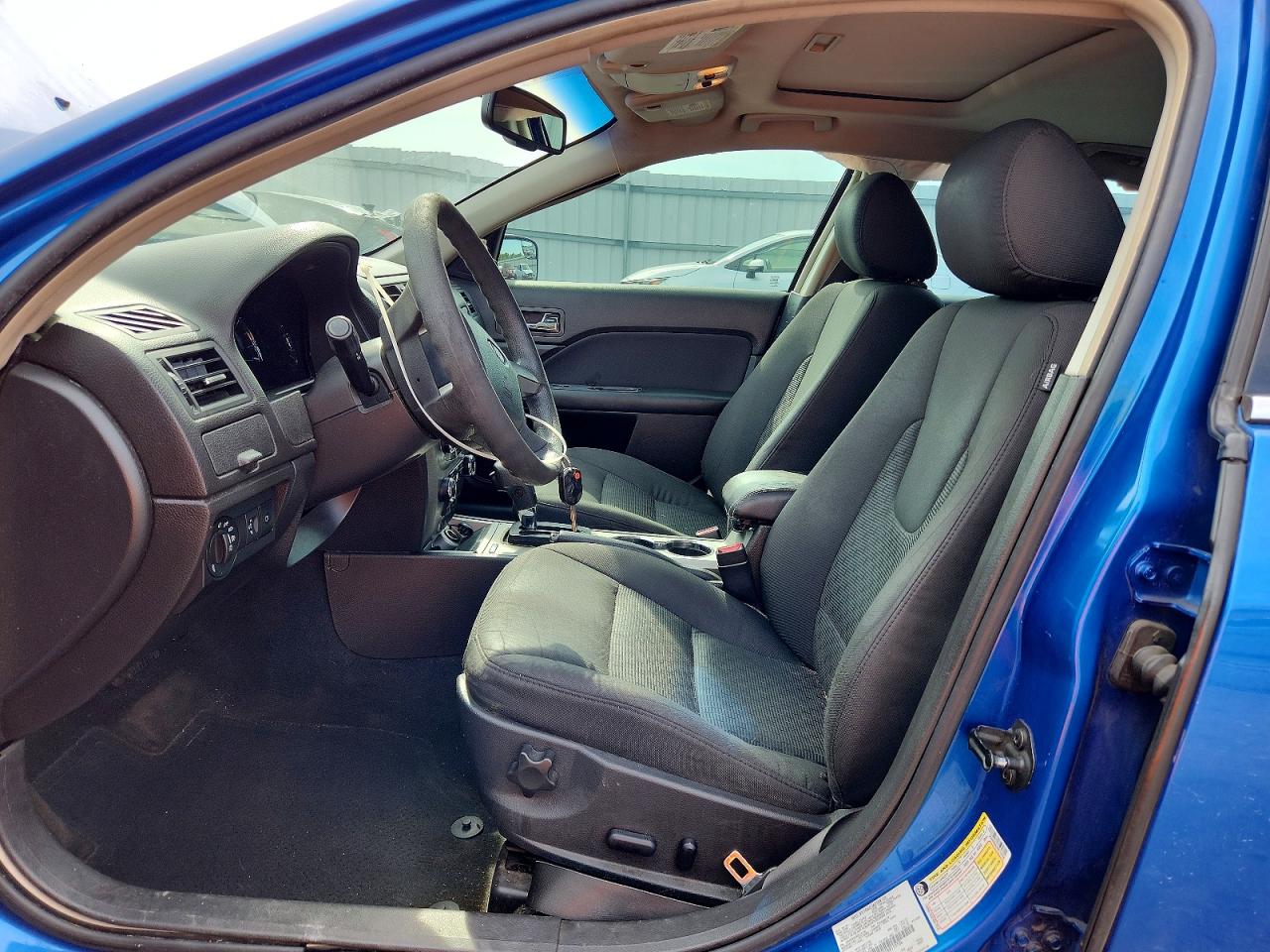 2011 Ford Fusion Se Blue vin: 3FAHP0HA2BR119706