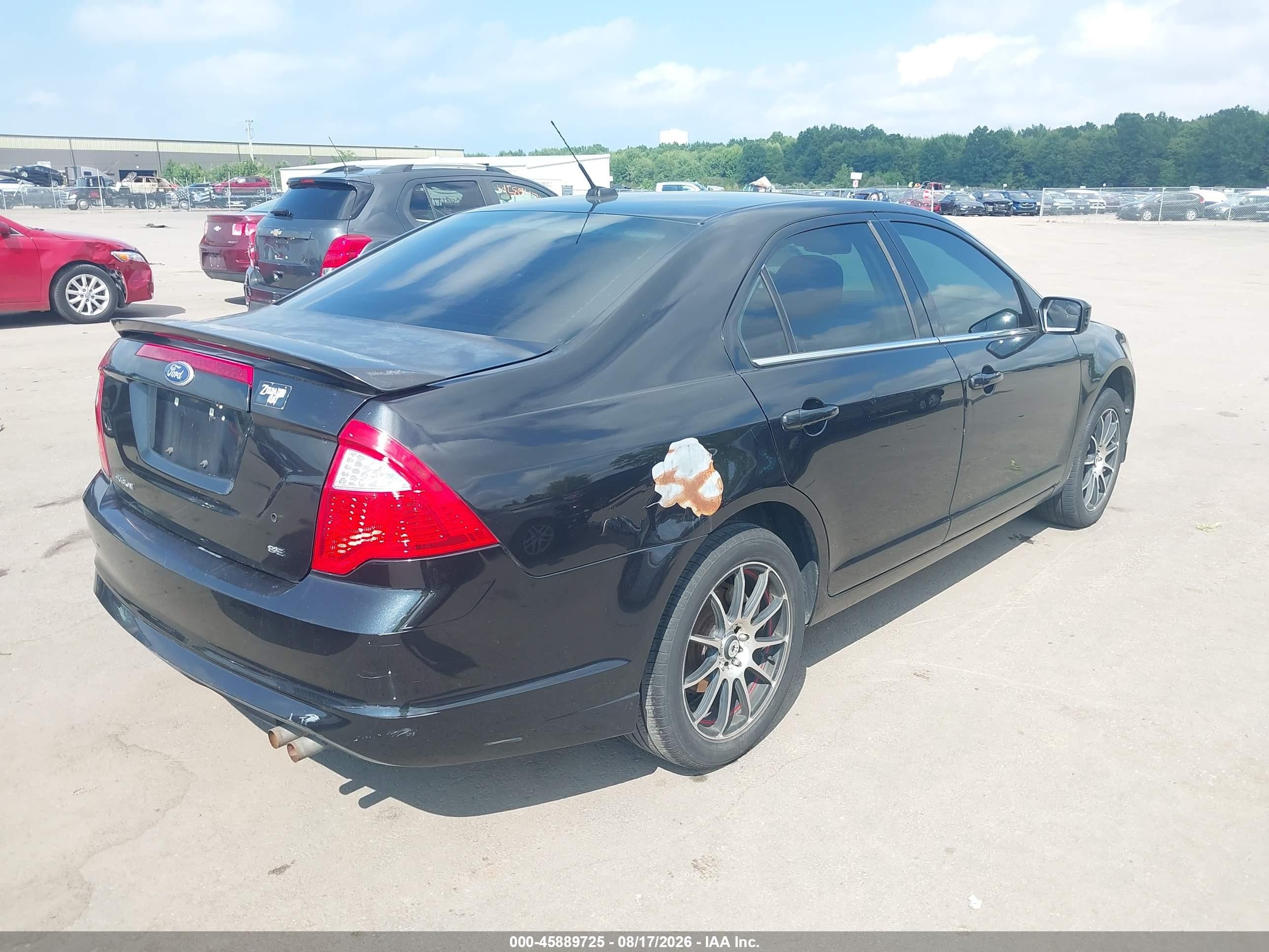 2011 Ford Fusion Se Черный vin: 3FAHP0HA2BR120614