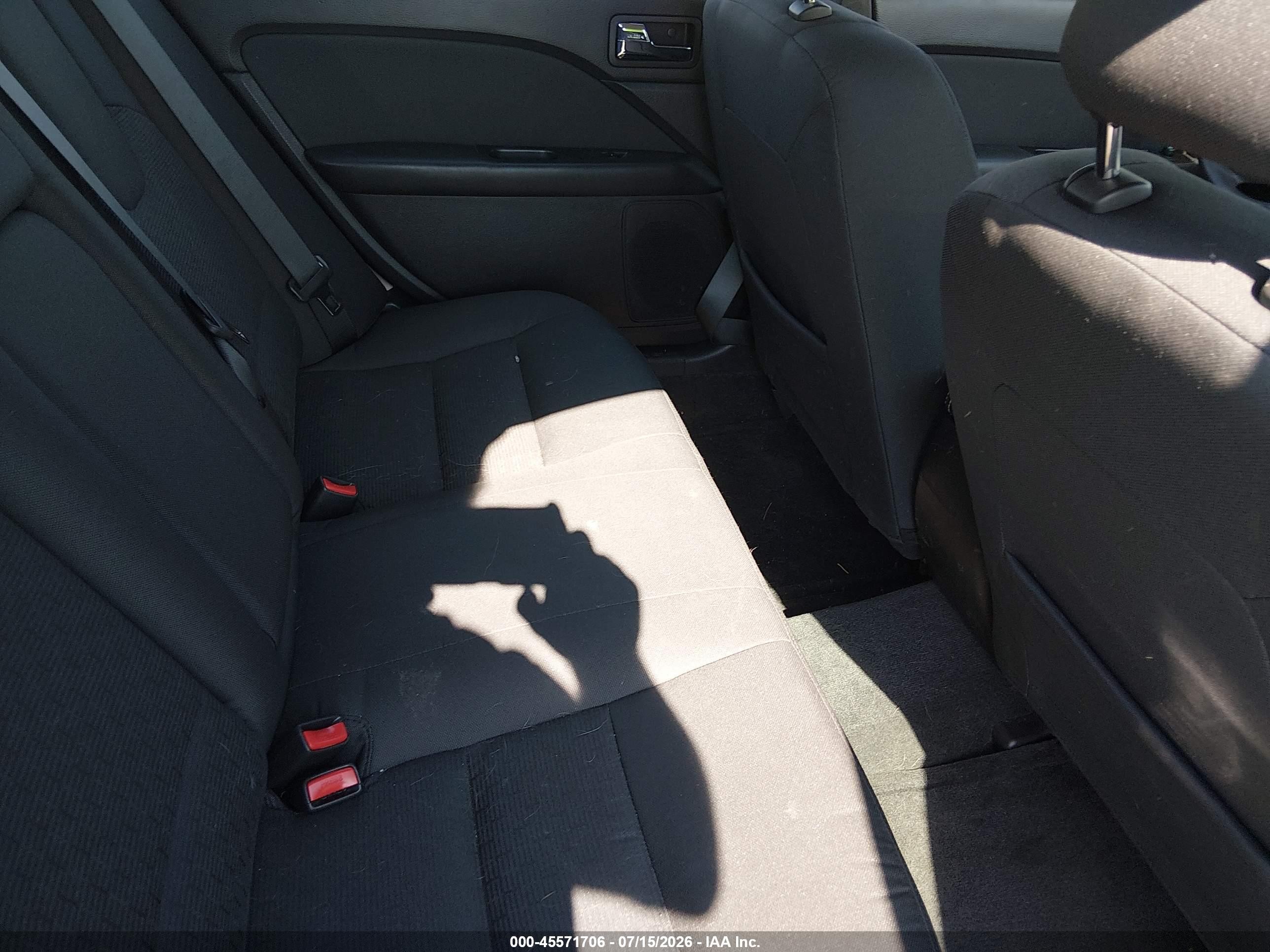 2011 Ford Fusion Se Blue vin: 3FAHP0HA2BR121178