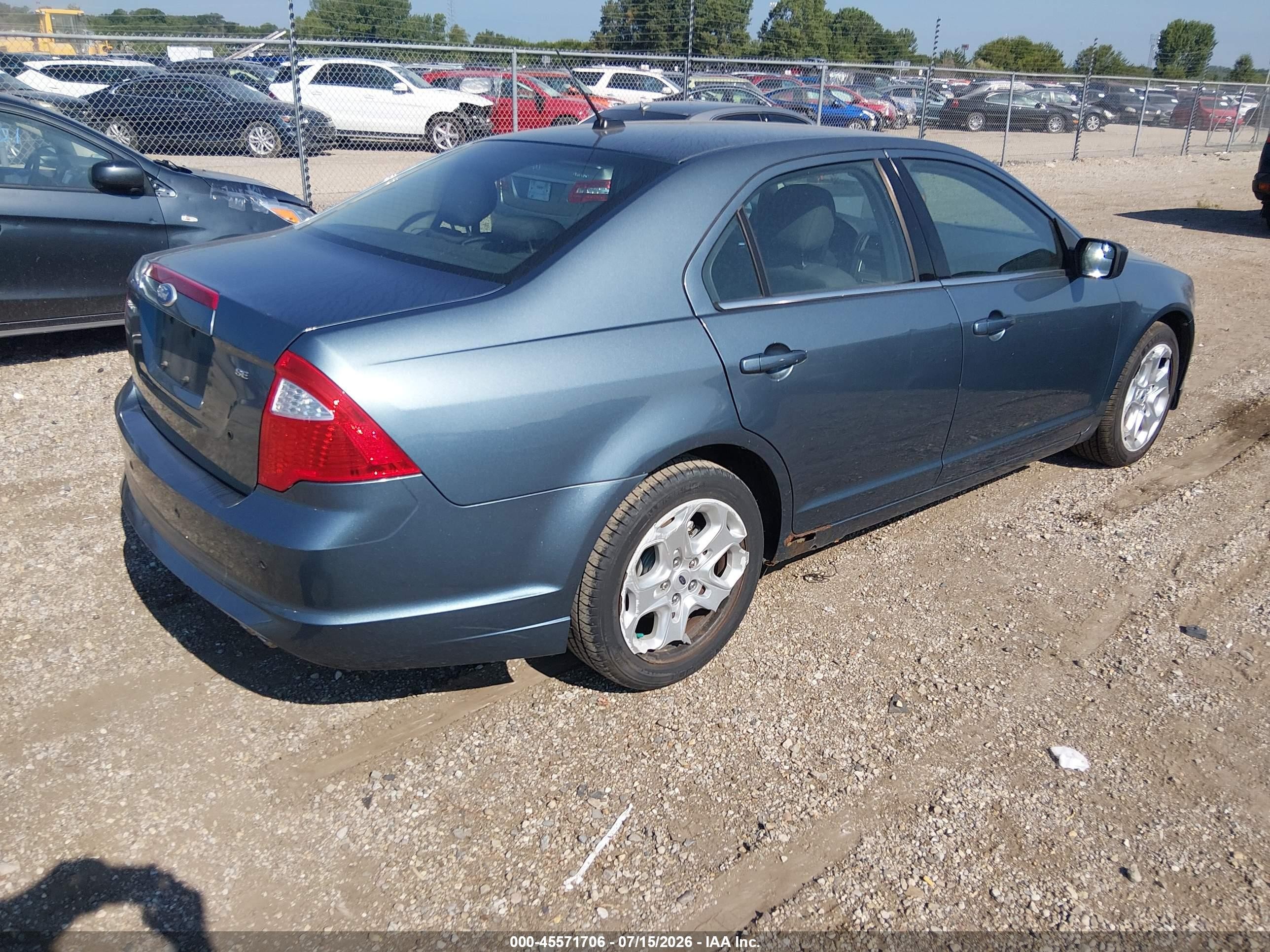 2011 Ford Fusion Se Blue vin: 3FAHP0HA2BR121178